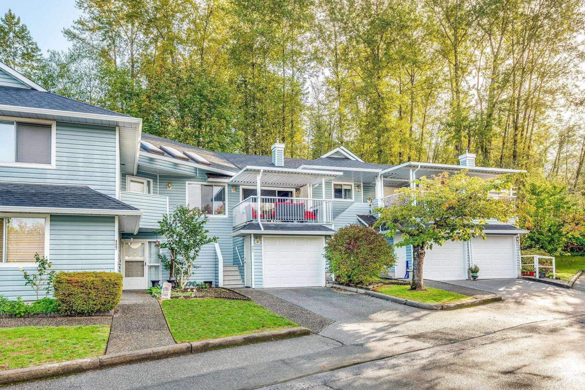 227 22555 116 Avenue