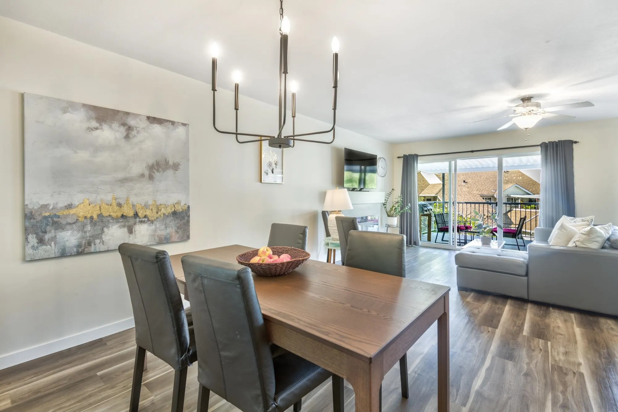 227 22555 116 Avenue