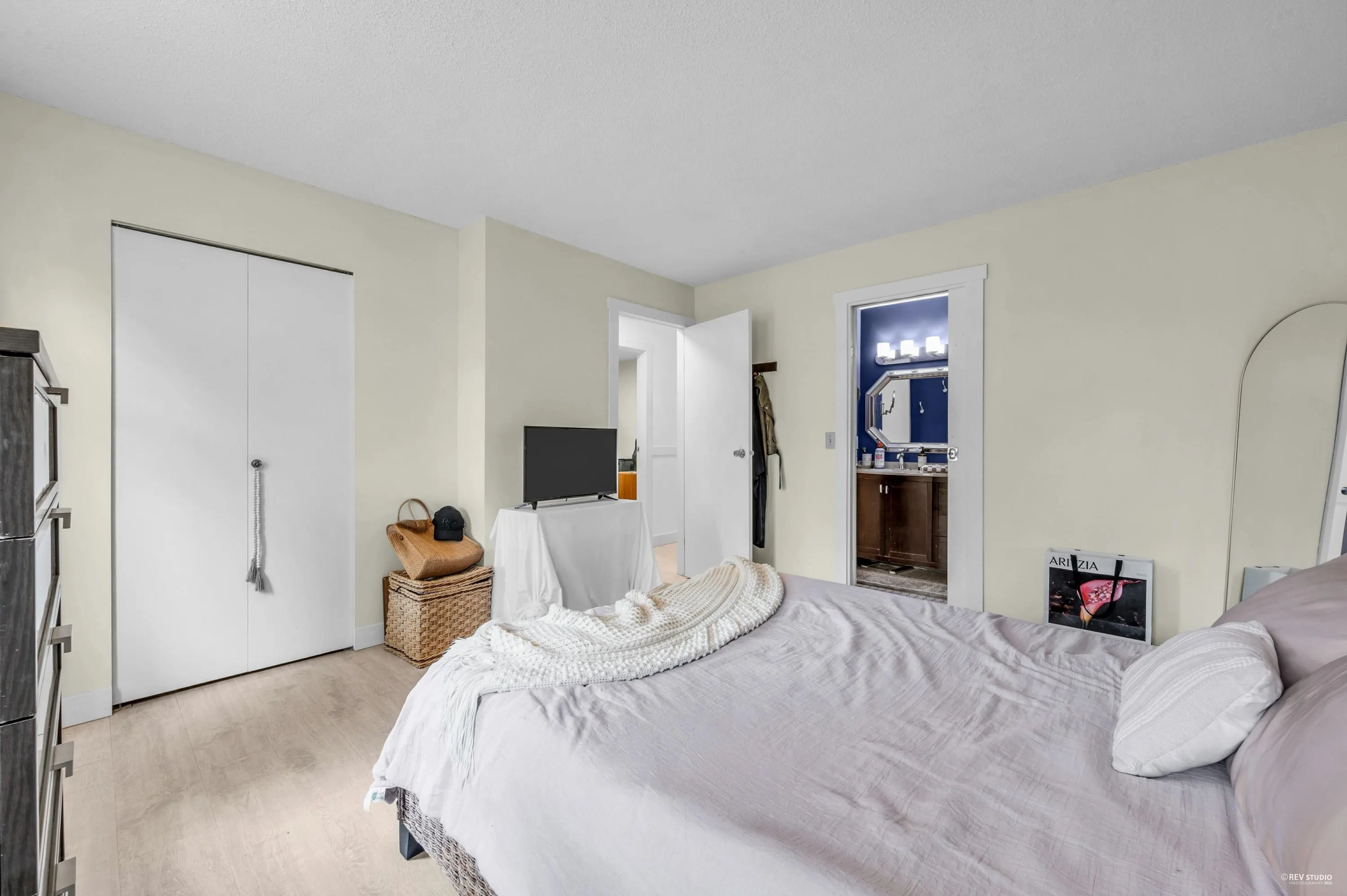 22641 Kendrick Loop