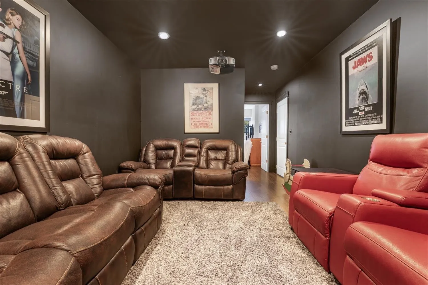 5486 Maclachlan Place