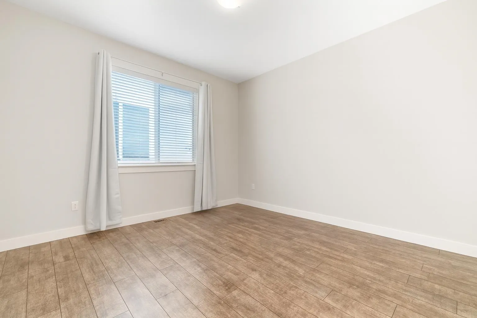 14 6211 Chilliwack River Road