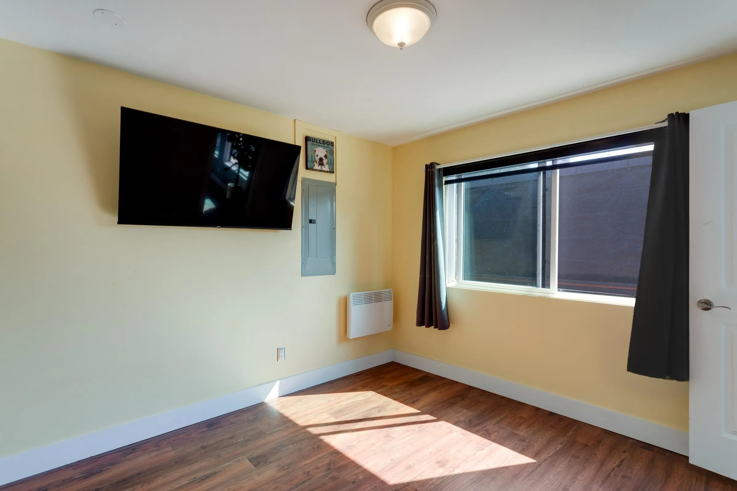 1249 Alderwood Place