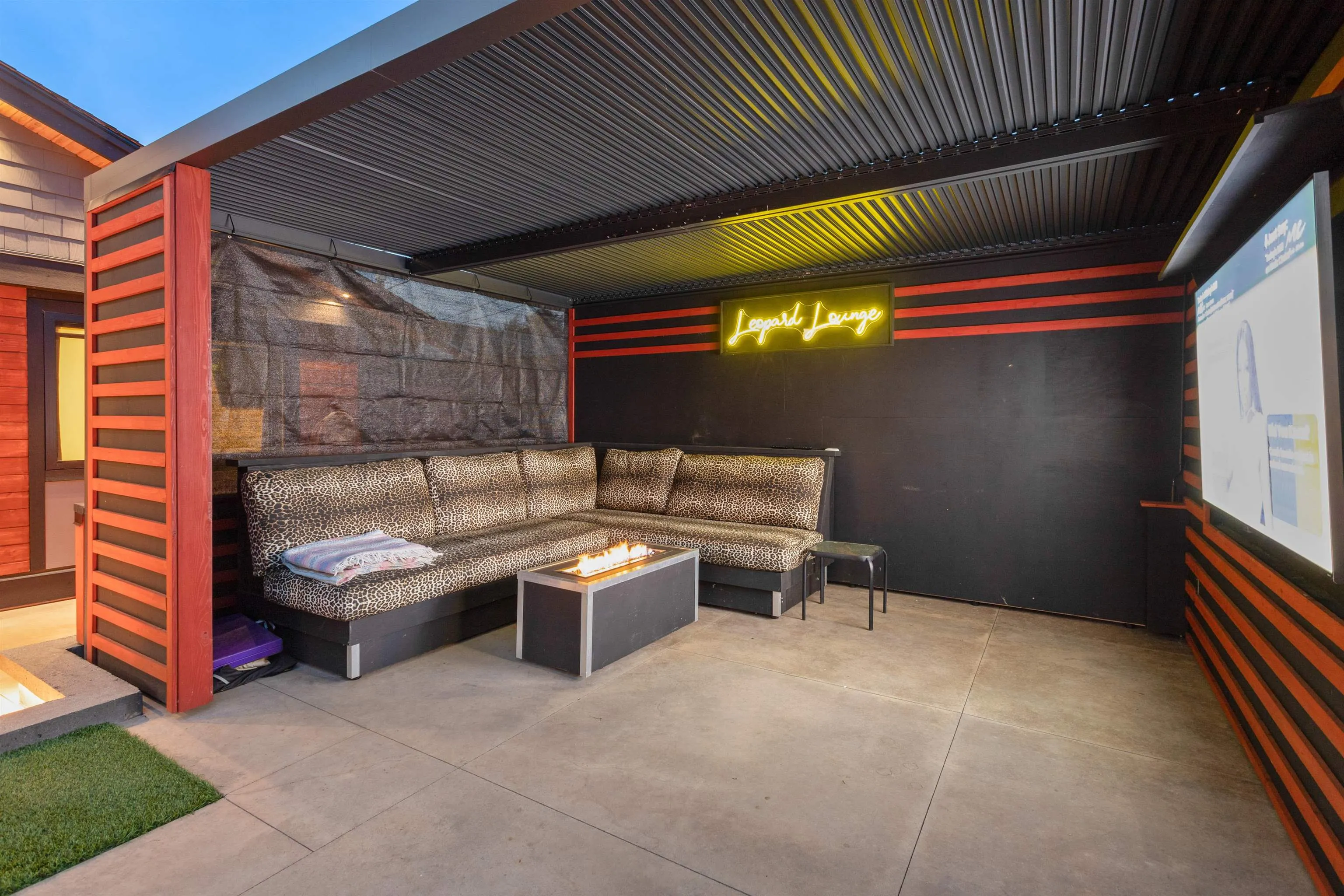 1249 Alderwood Place