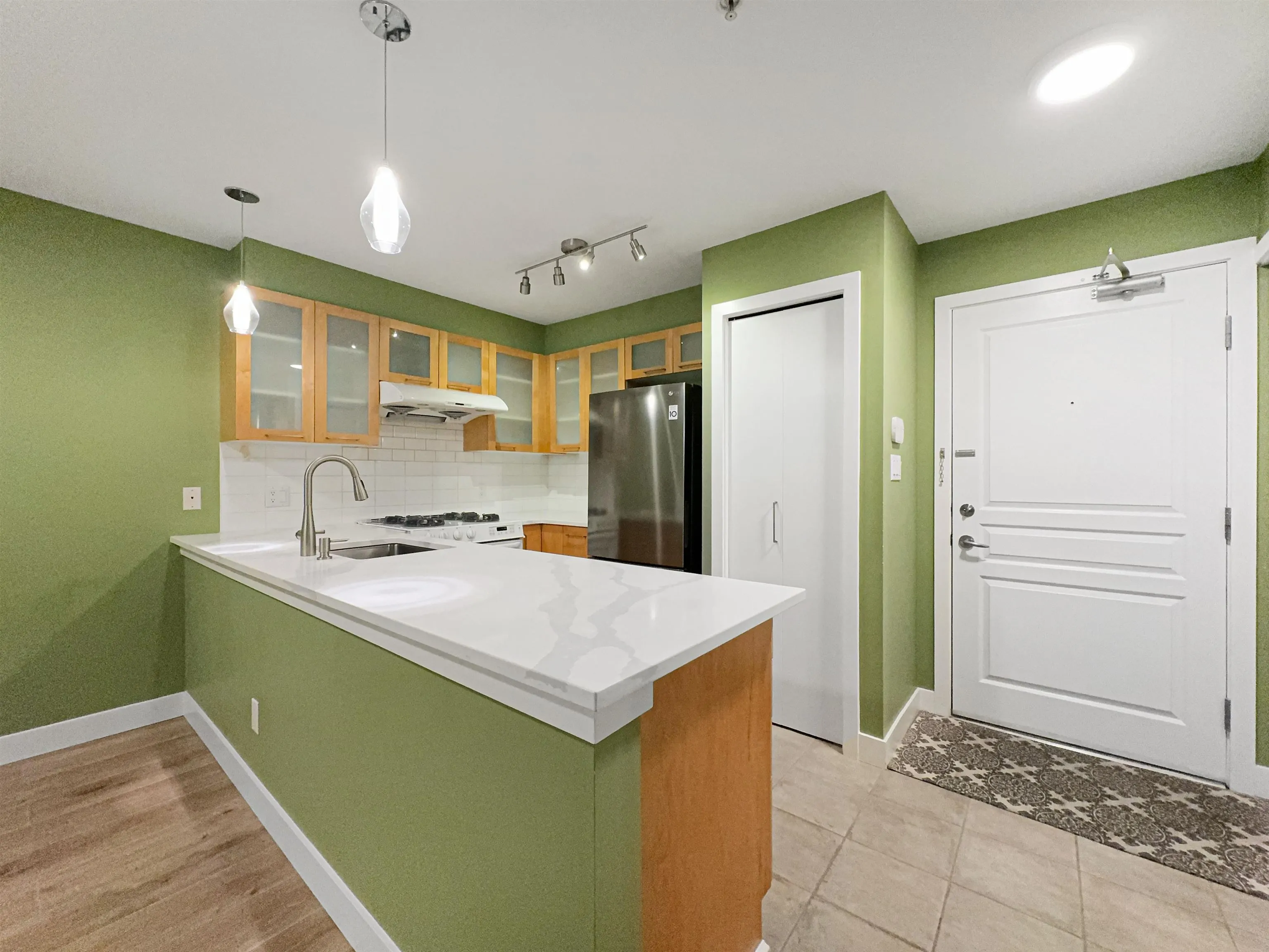 1xx 9333 Alberta Road