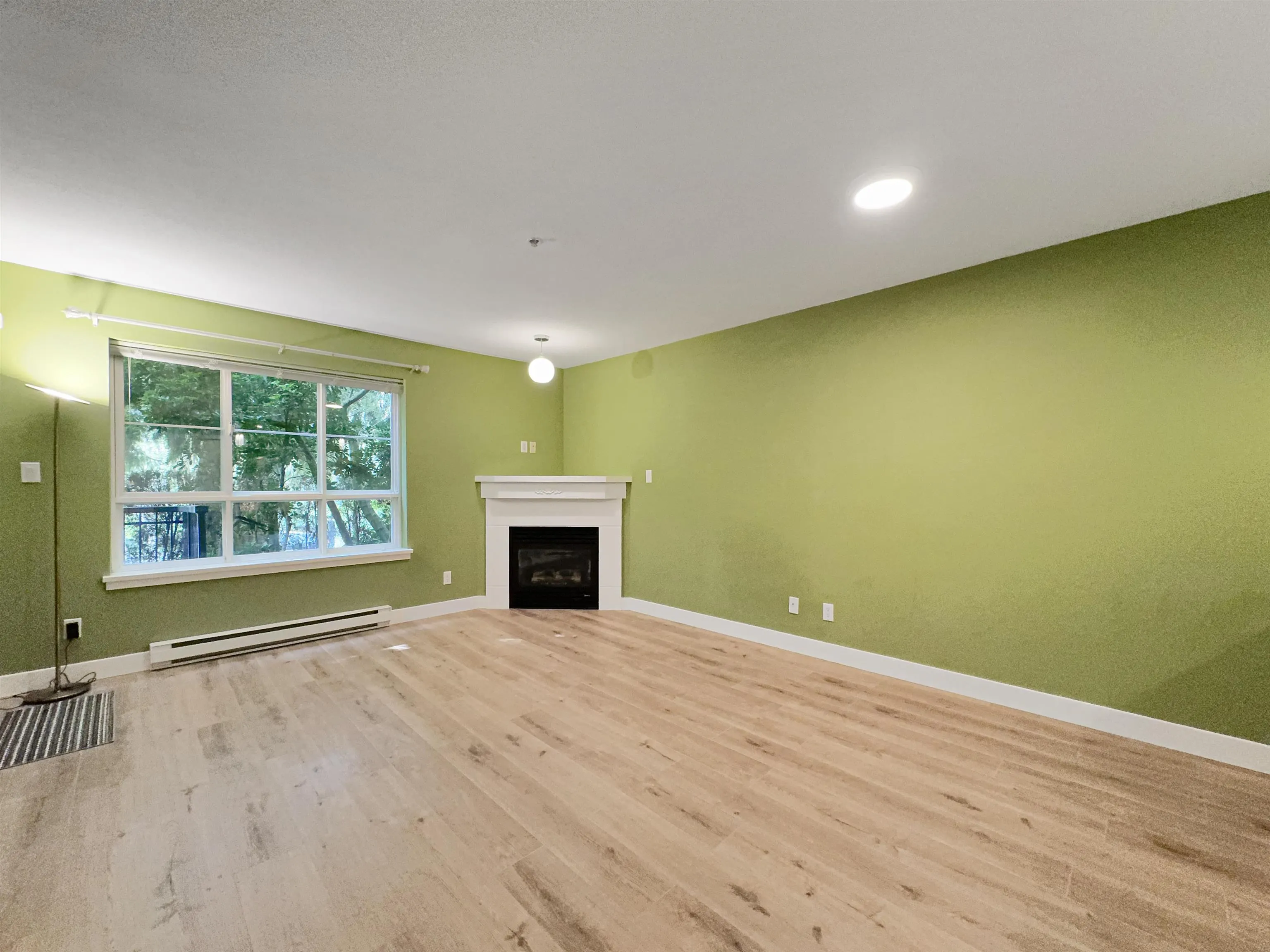 1xx 9333 Alberta Road