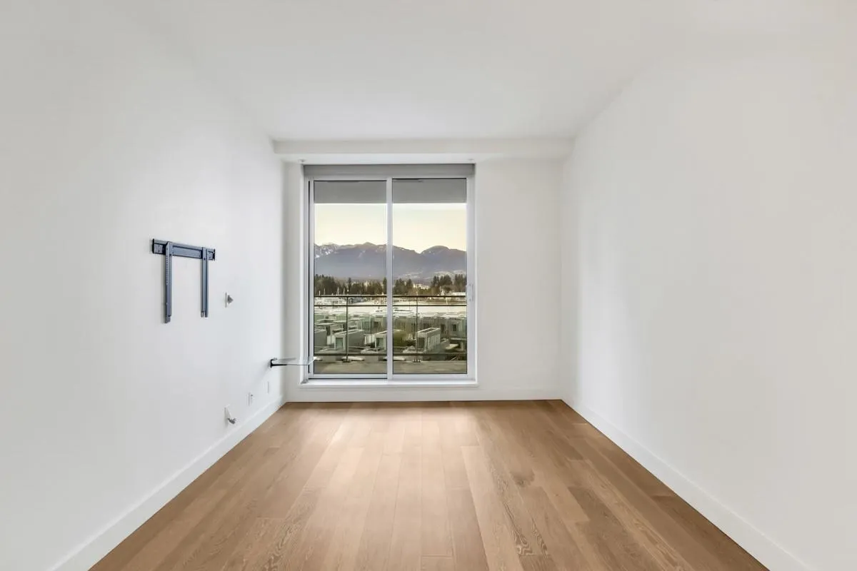 501 1409 W Pender Street