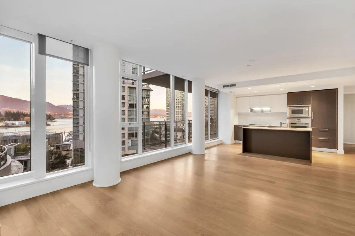 501 1409 W Pender Street