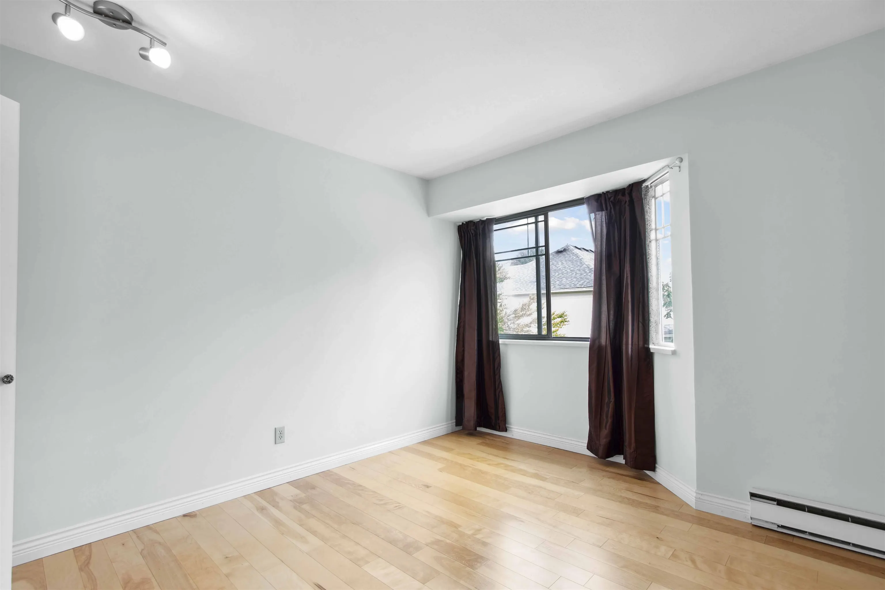 13 15550 89 Avenue