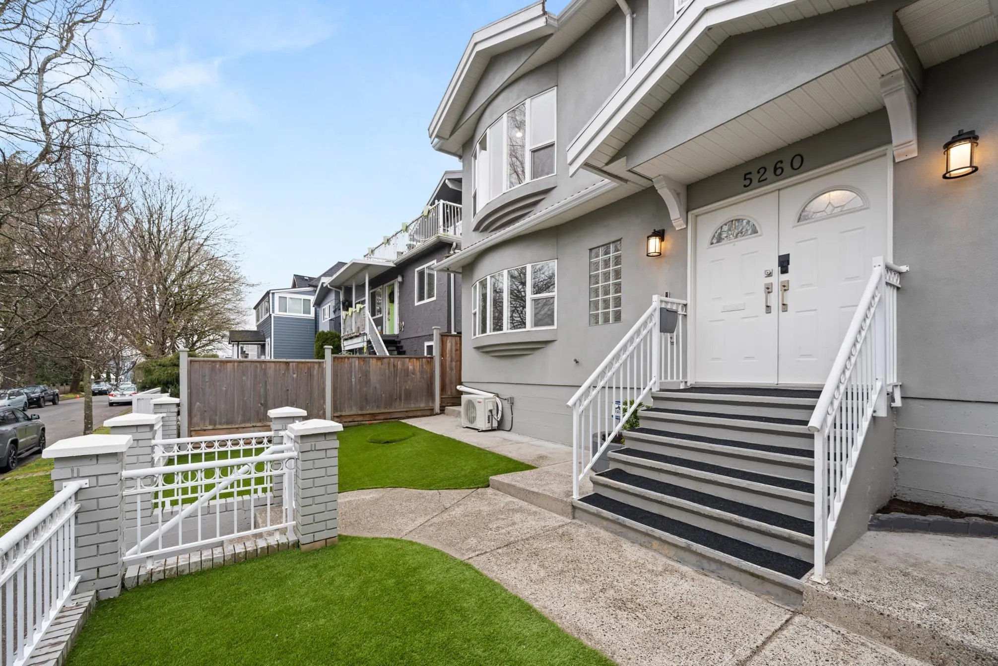 5260 St. Catherines Street