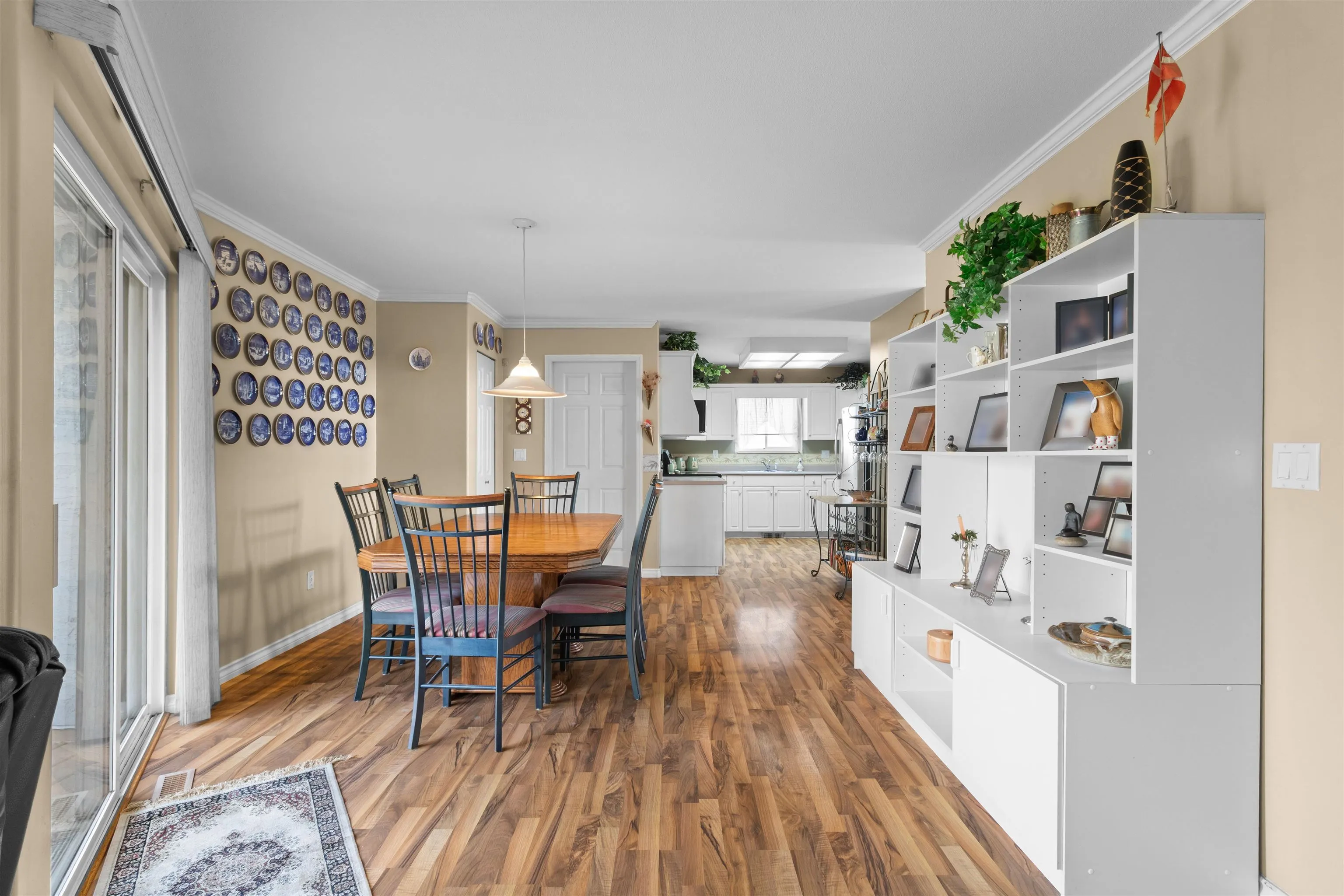 939 Riverside Drive