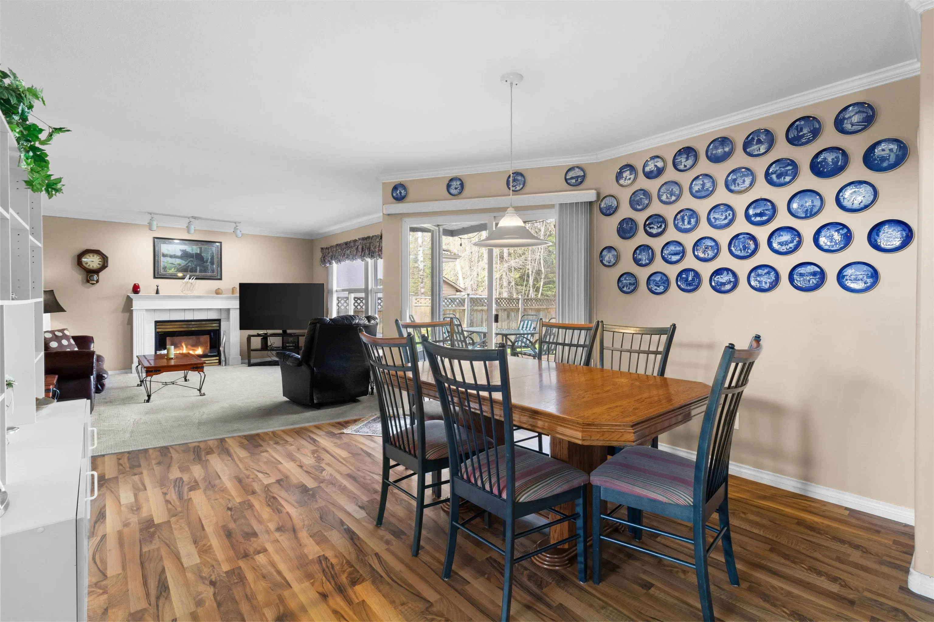 939 Riverside Drive