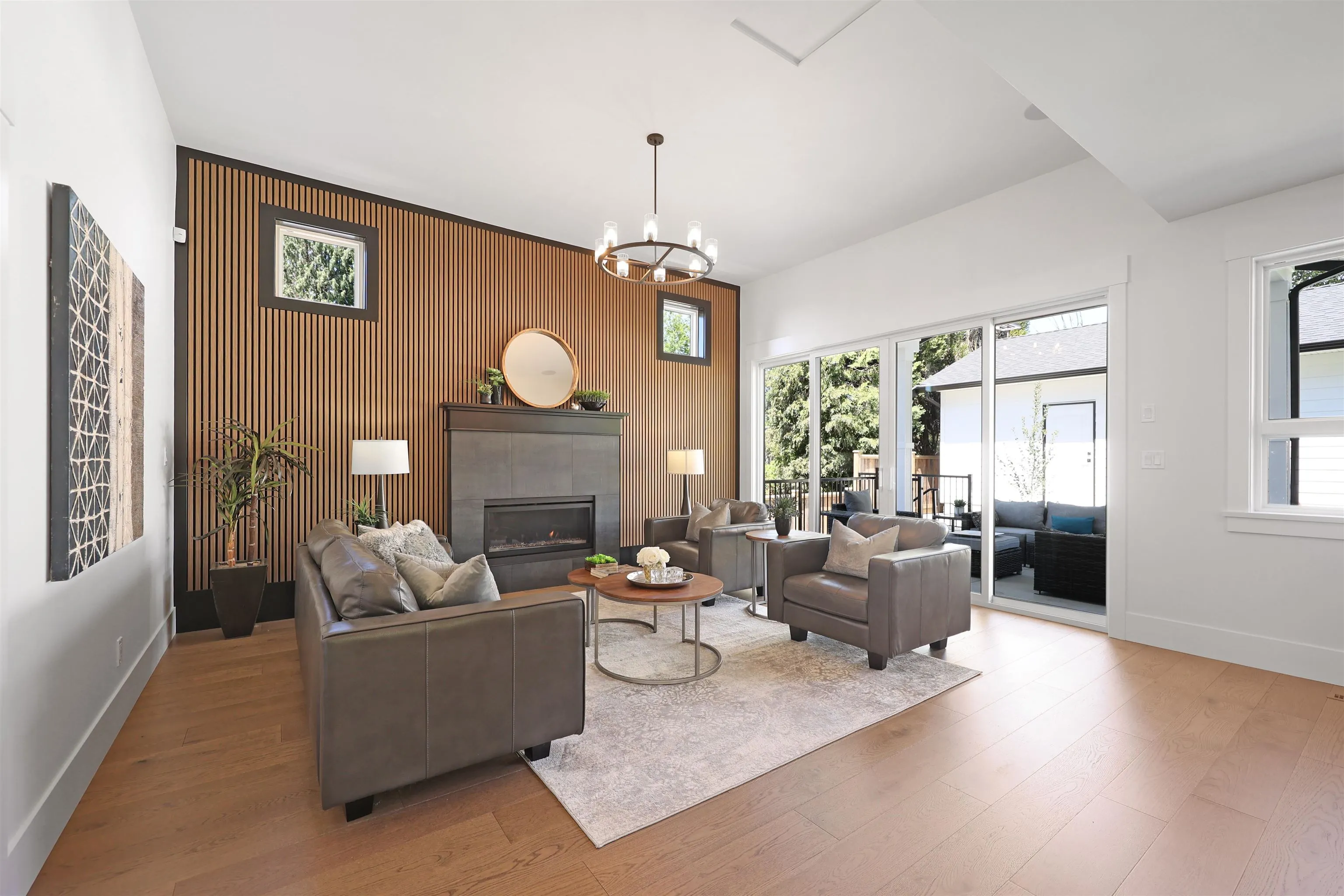 338 W 24th Street