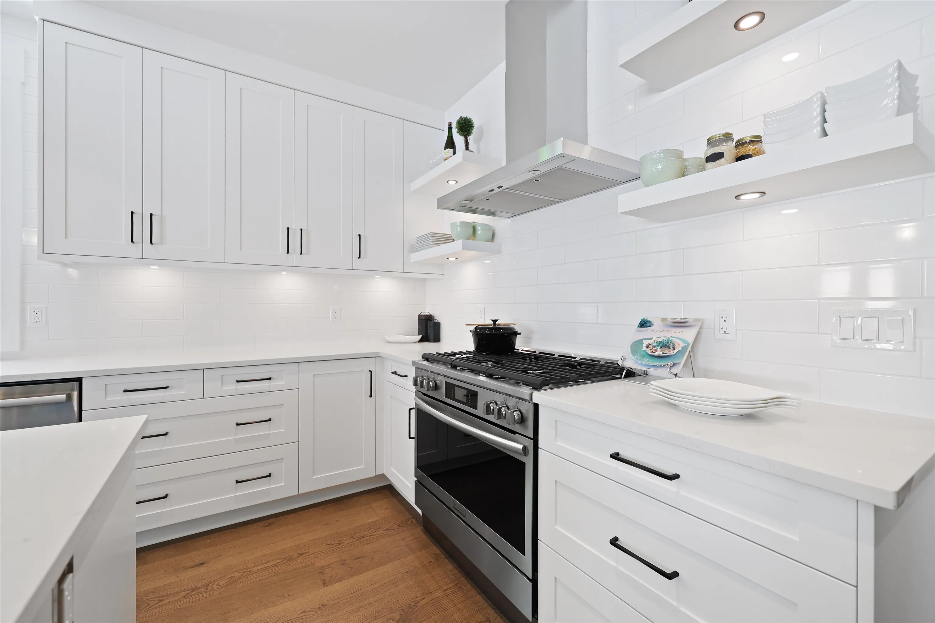 338 W 24th Street