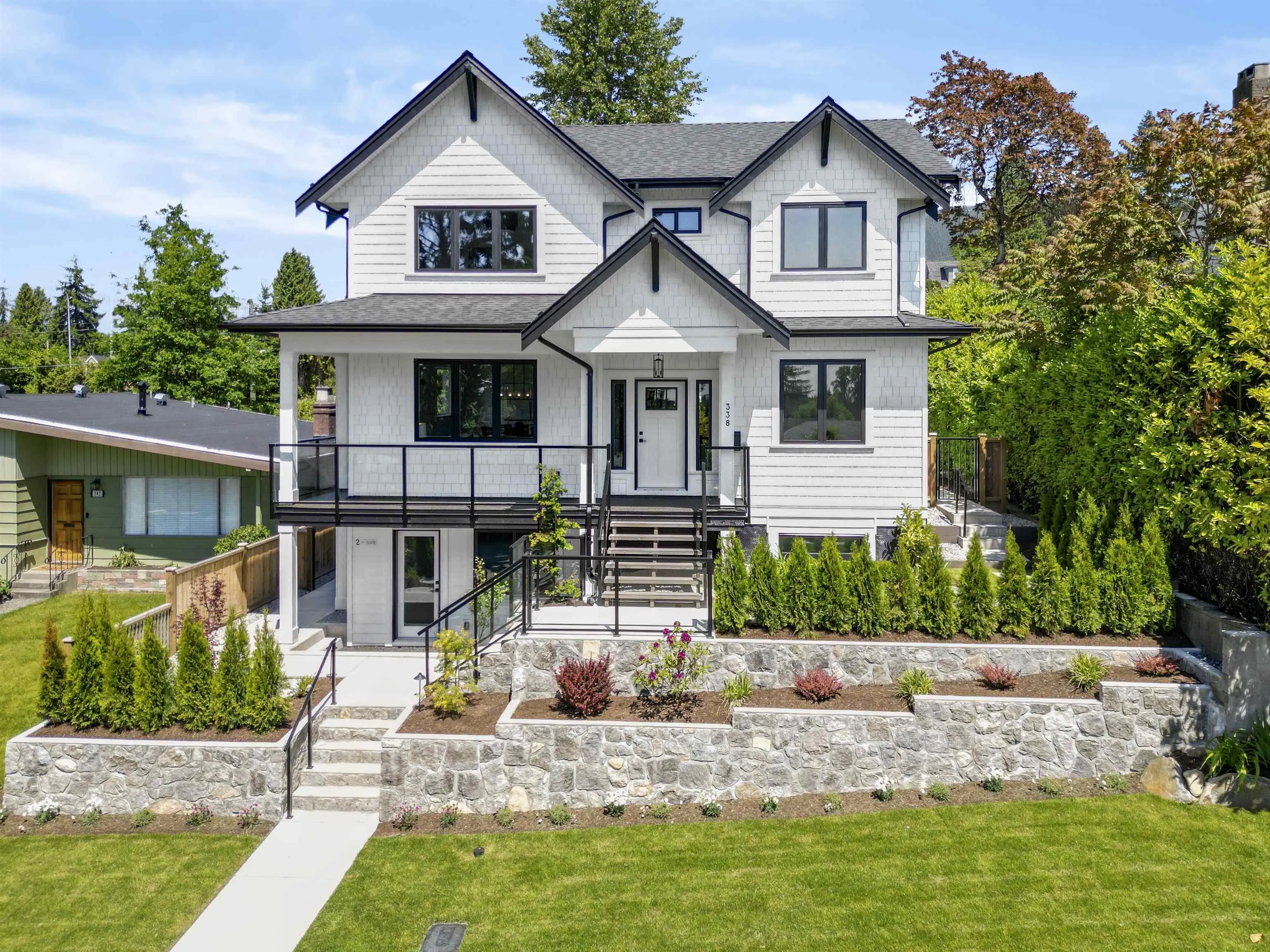 338 W 24th Street