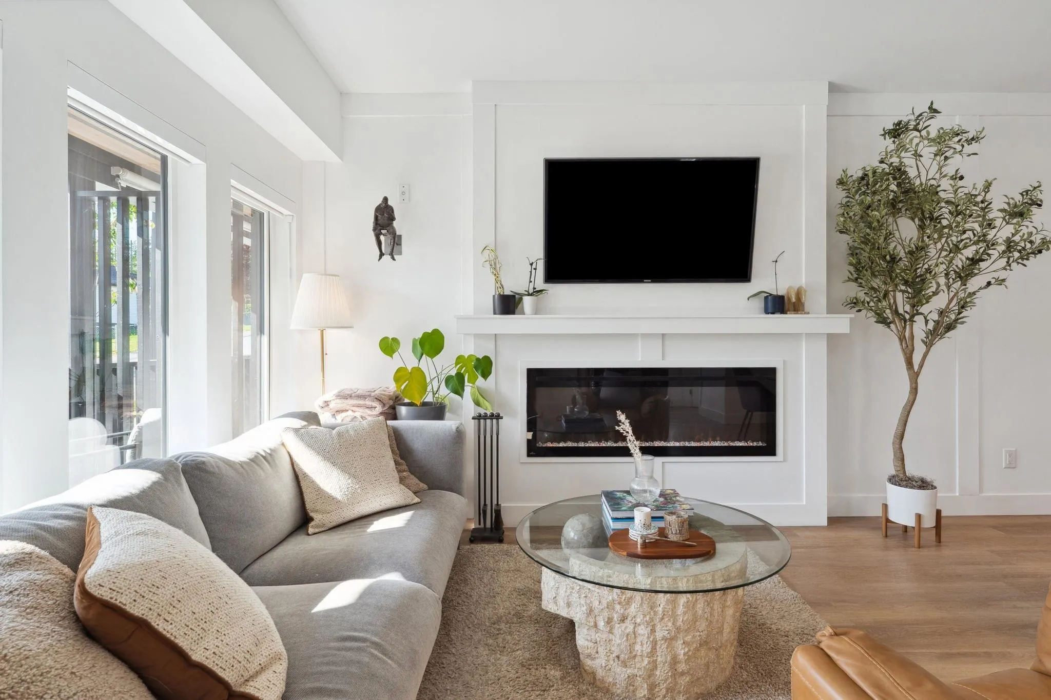 212 1306 Laval Square