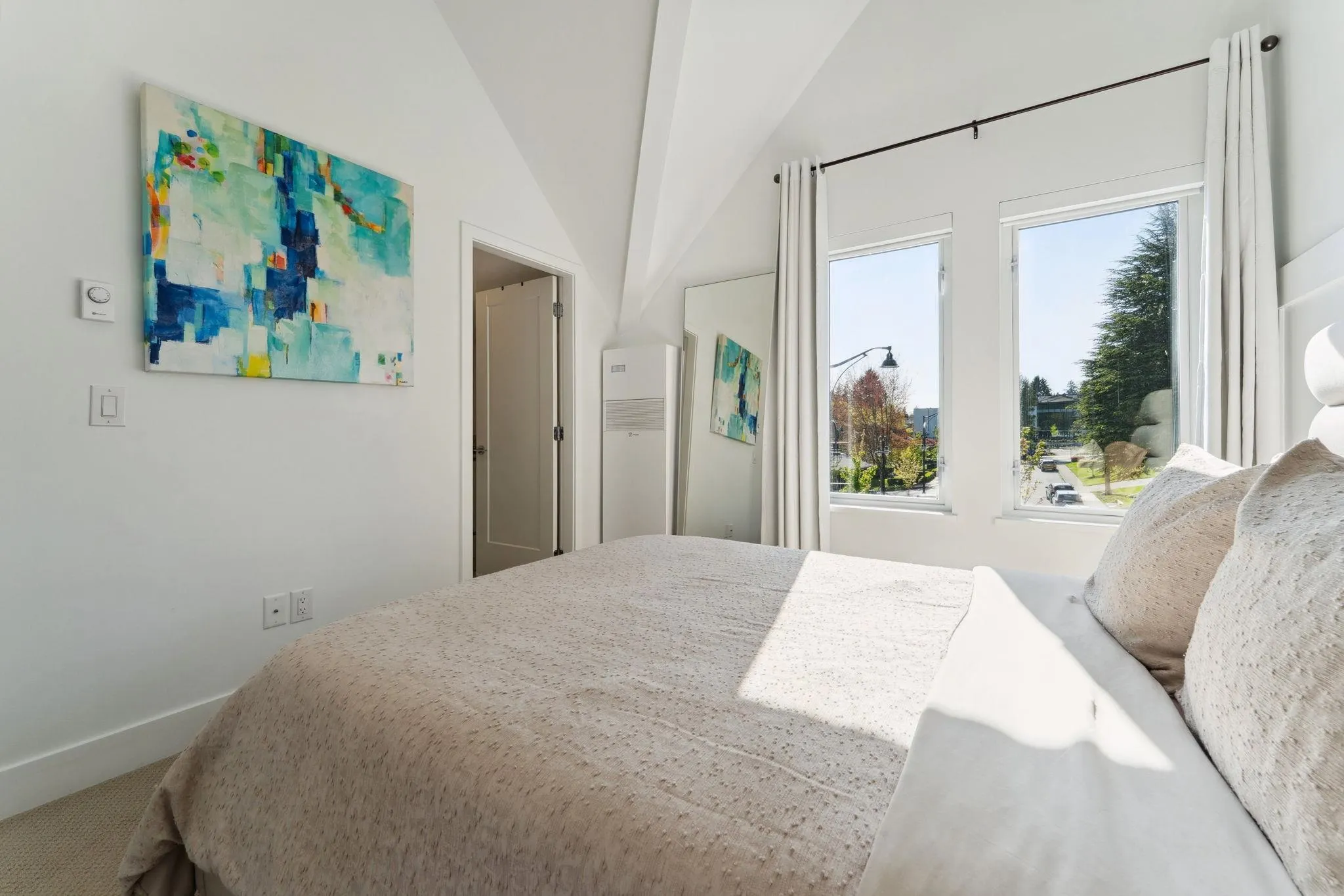 212 1306 Laval Square