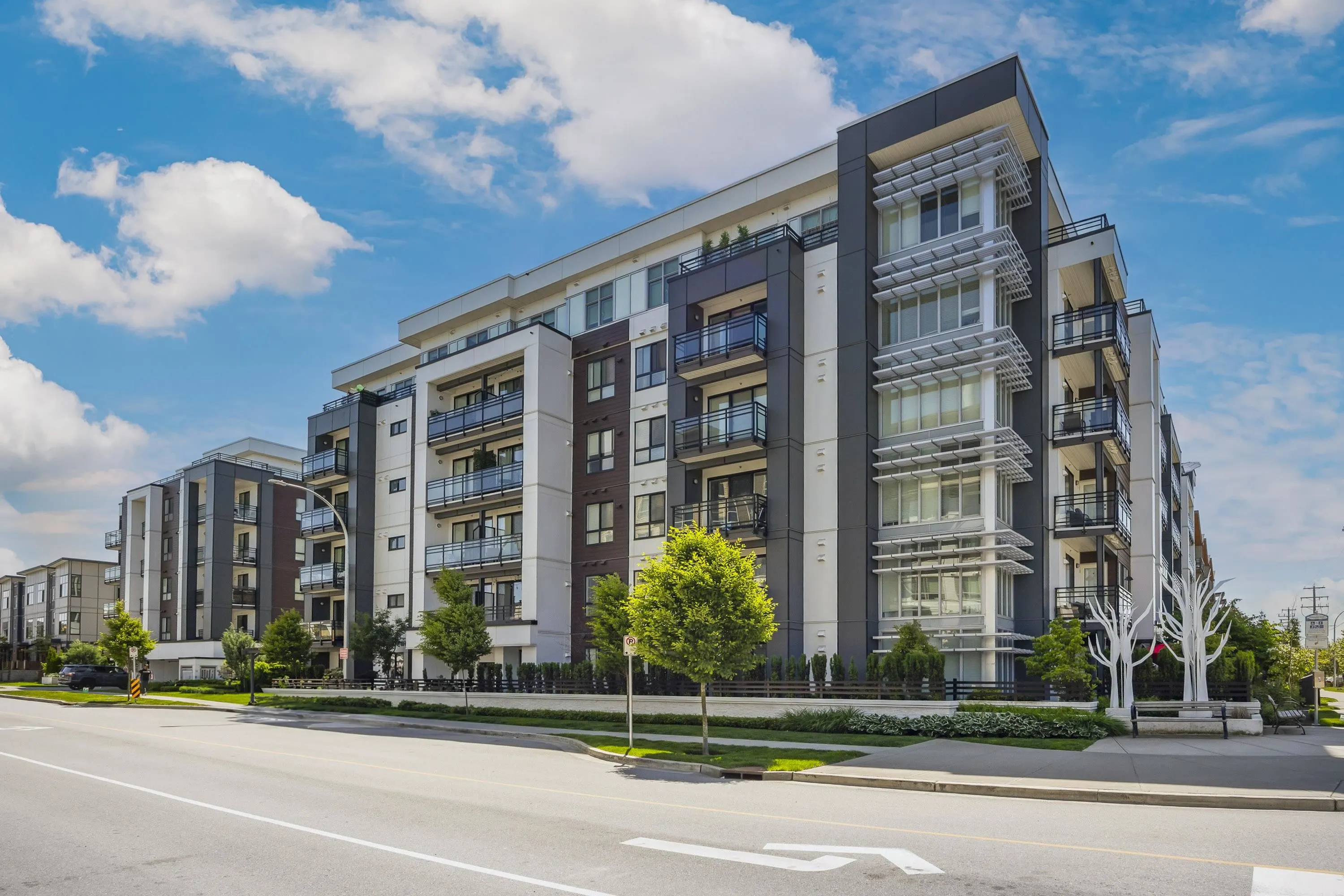 B408 20838 78b Avenue