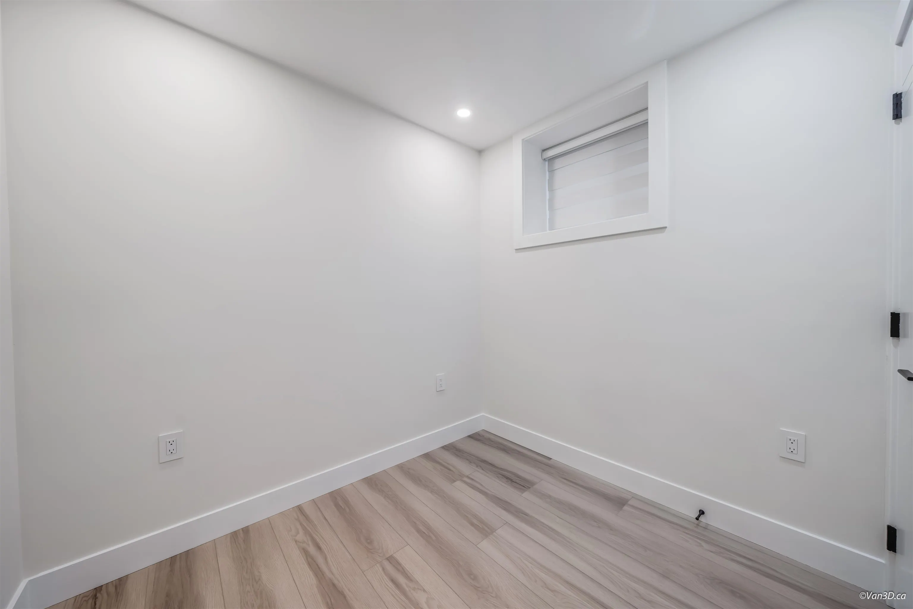 4320 Nanaimo Street
