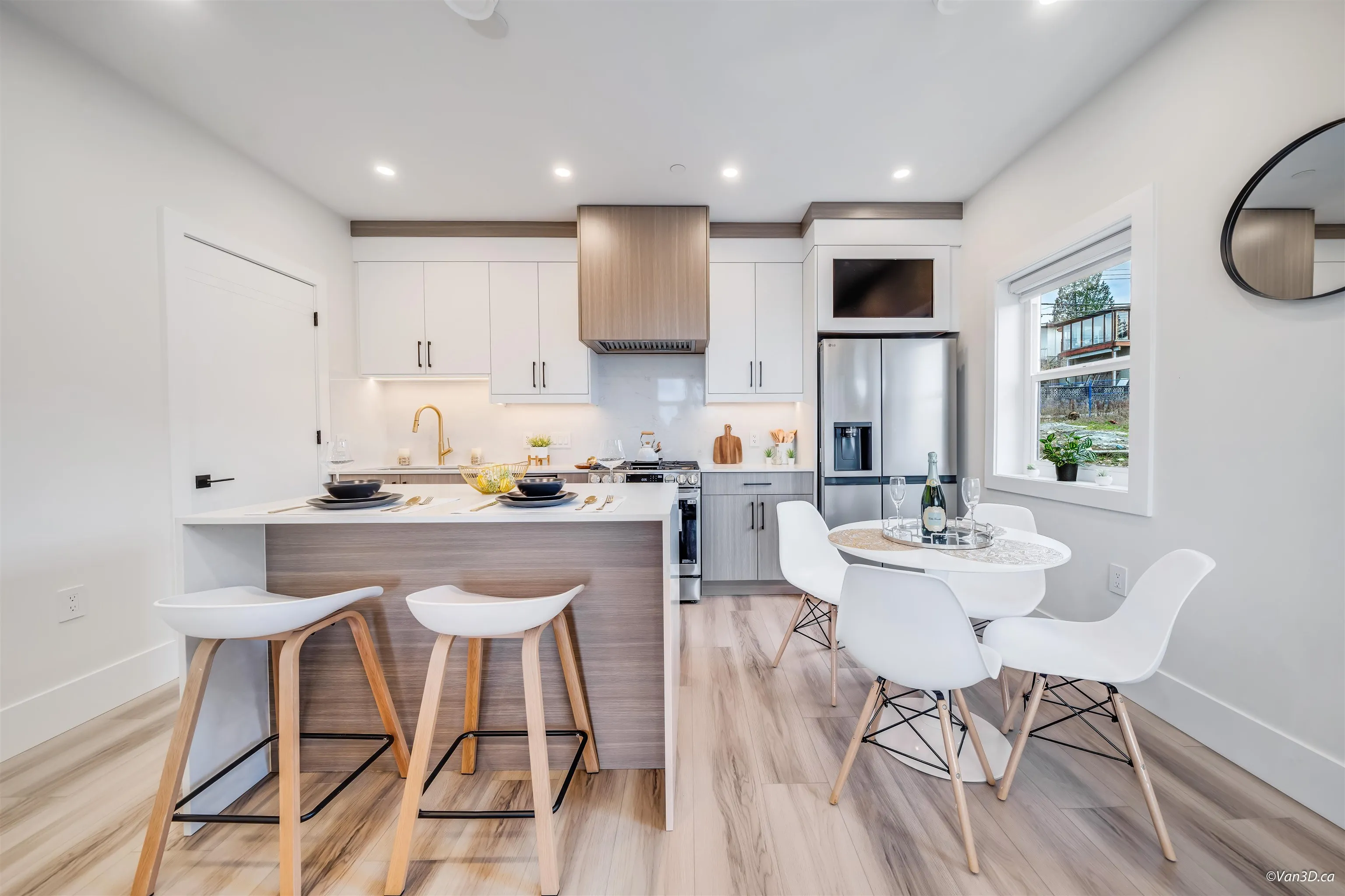 4320 Nanaimo Street