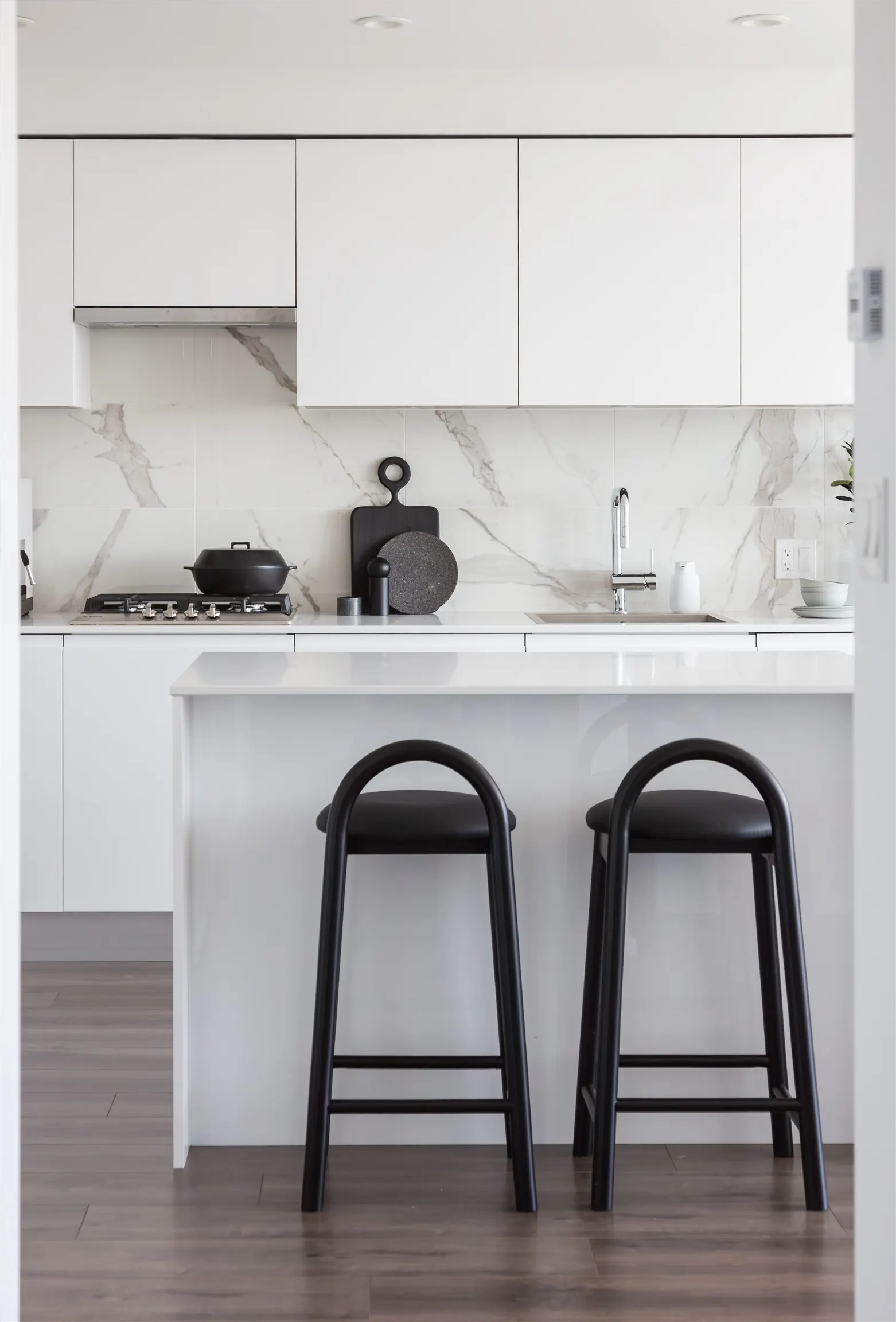 1804 3888 Evergreen Place