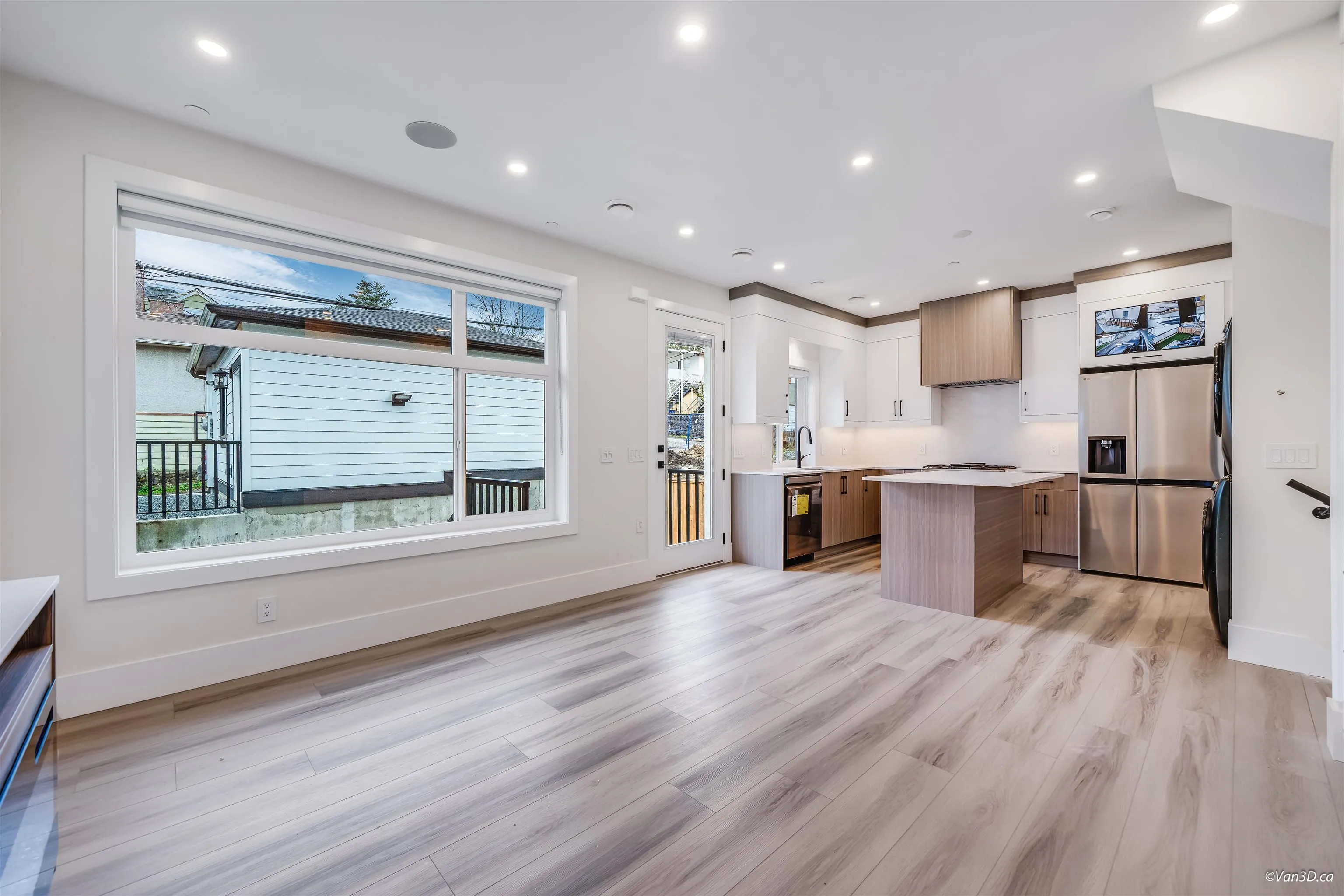 4318 Nanaimo Street