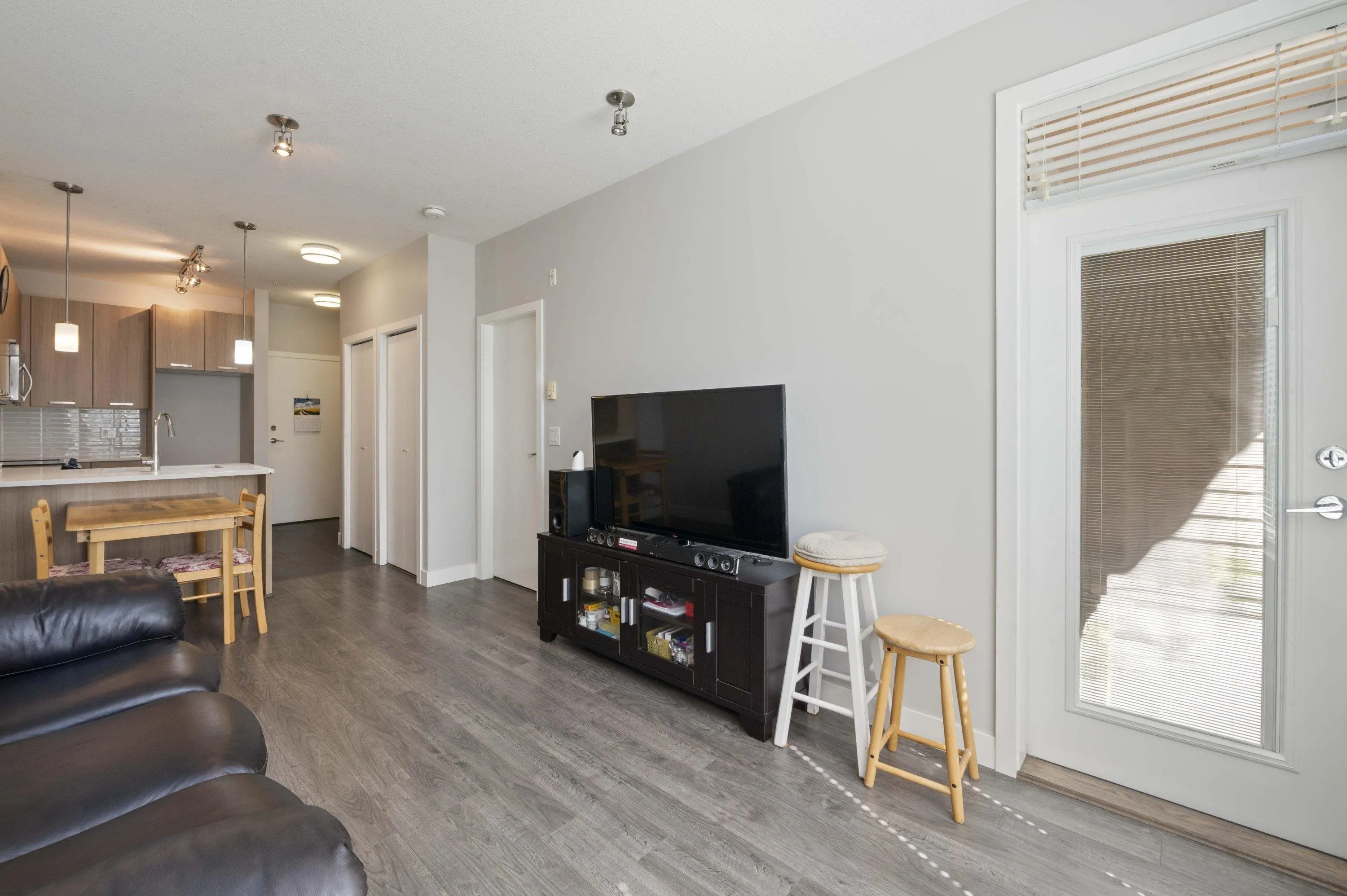 309 15388 105 Avenue