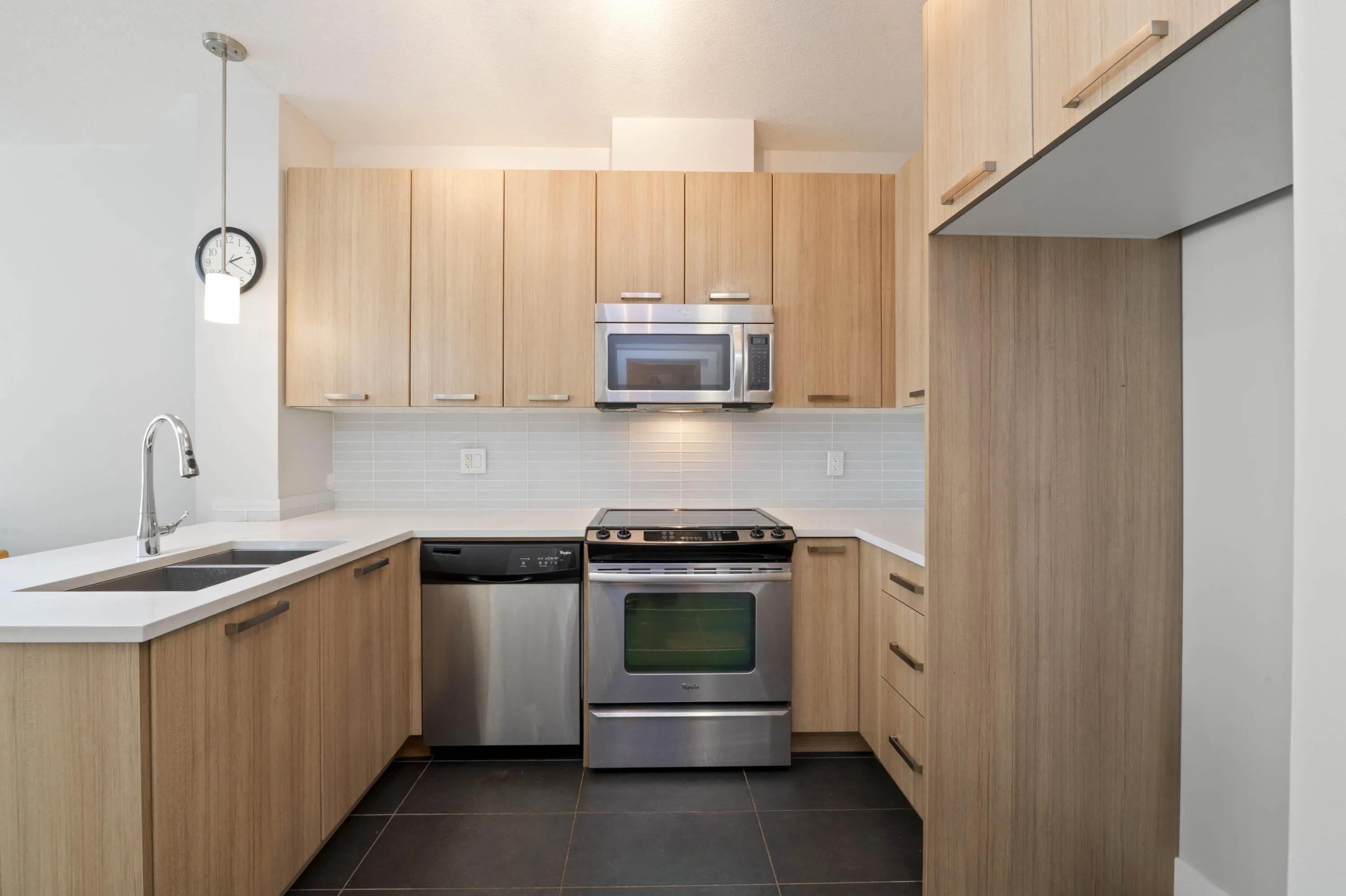 309 15388 105 Avenue