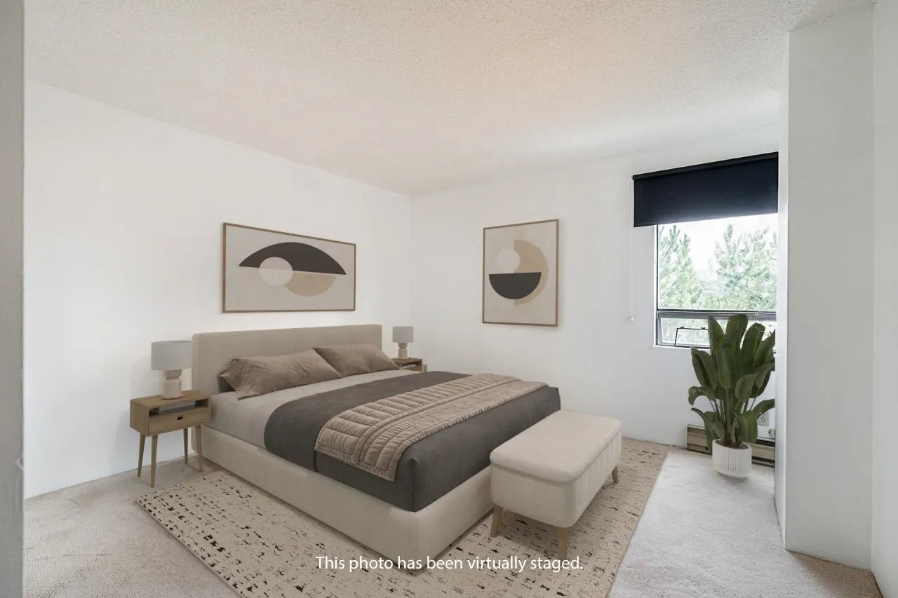 906 1026 Queens Avenue