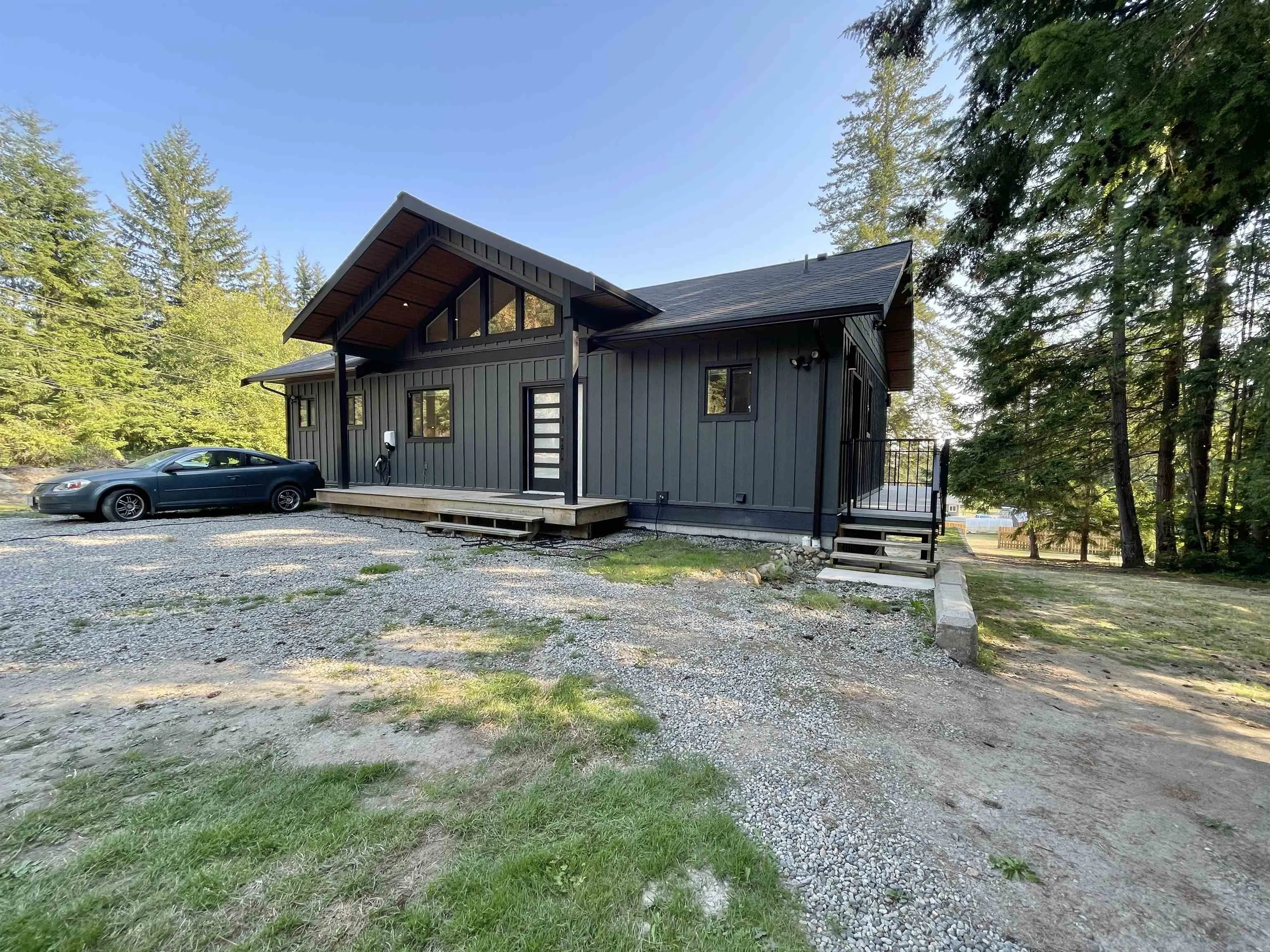 915 Payne Road