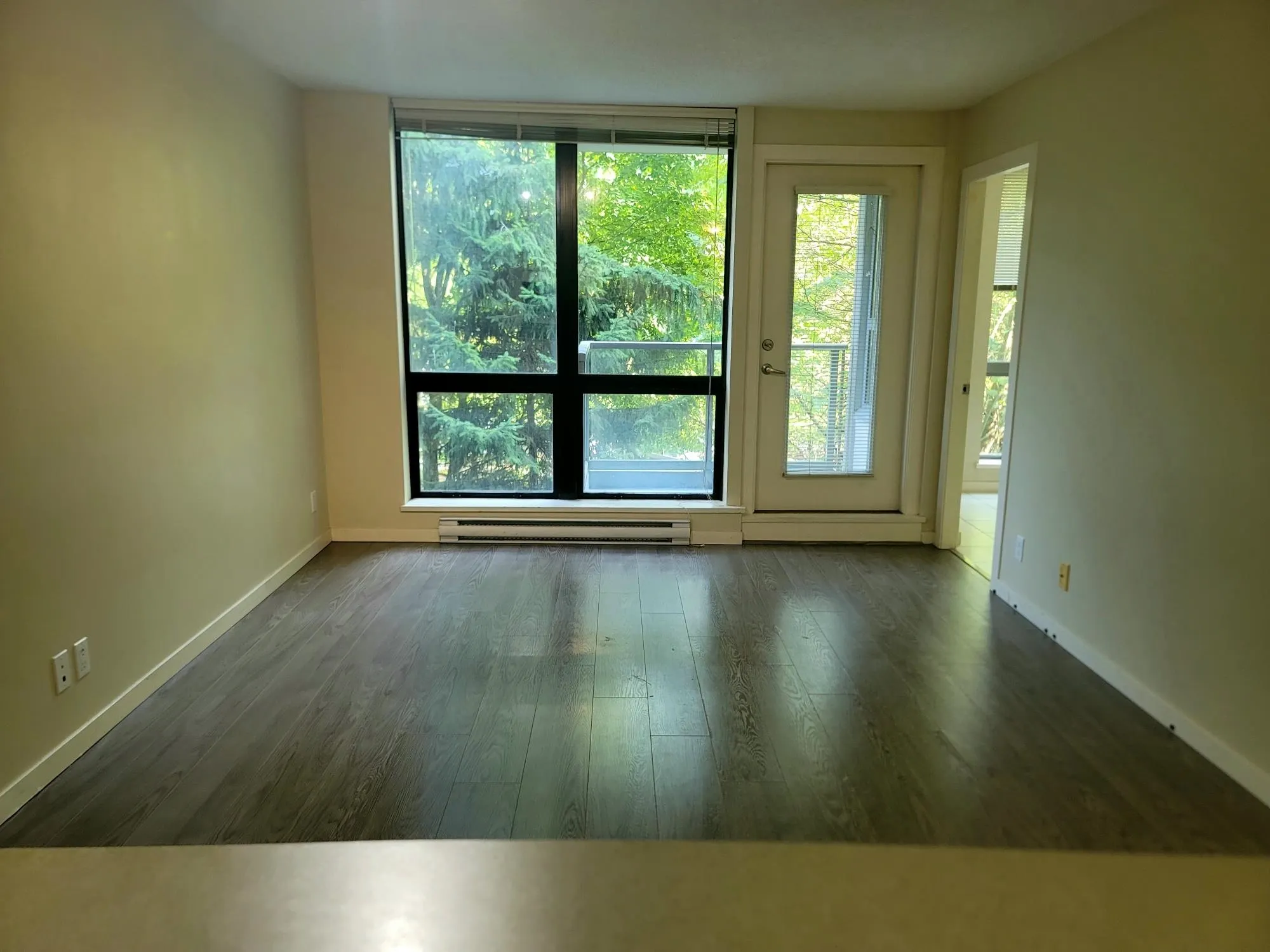 302 3663 Crowley Drive