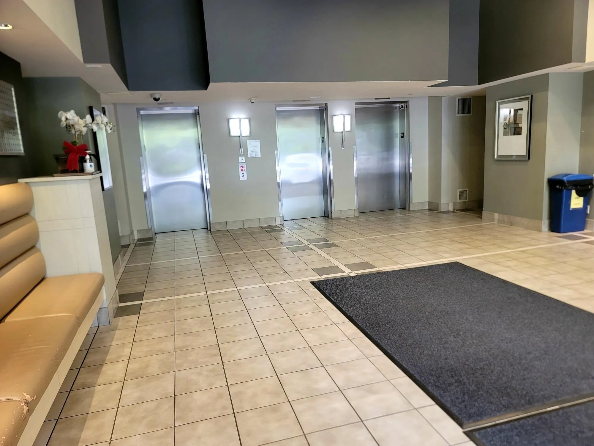 302 3663 Crowley Drive