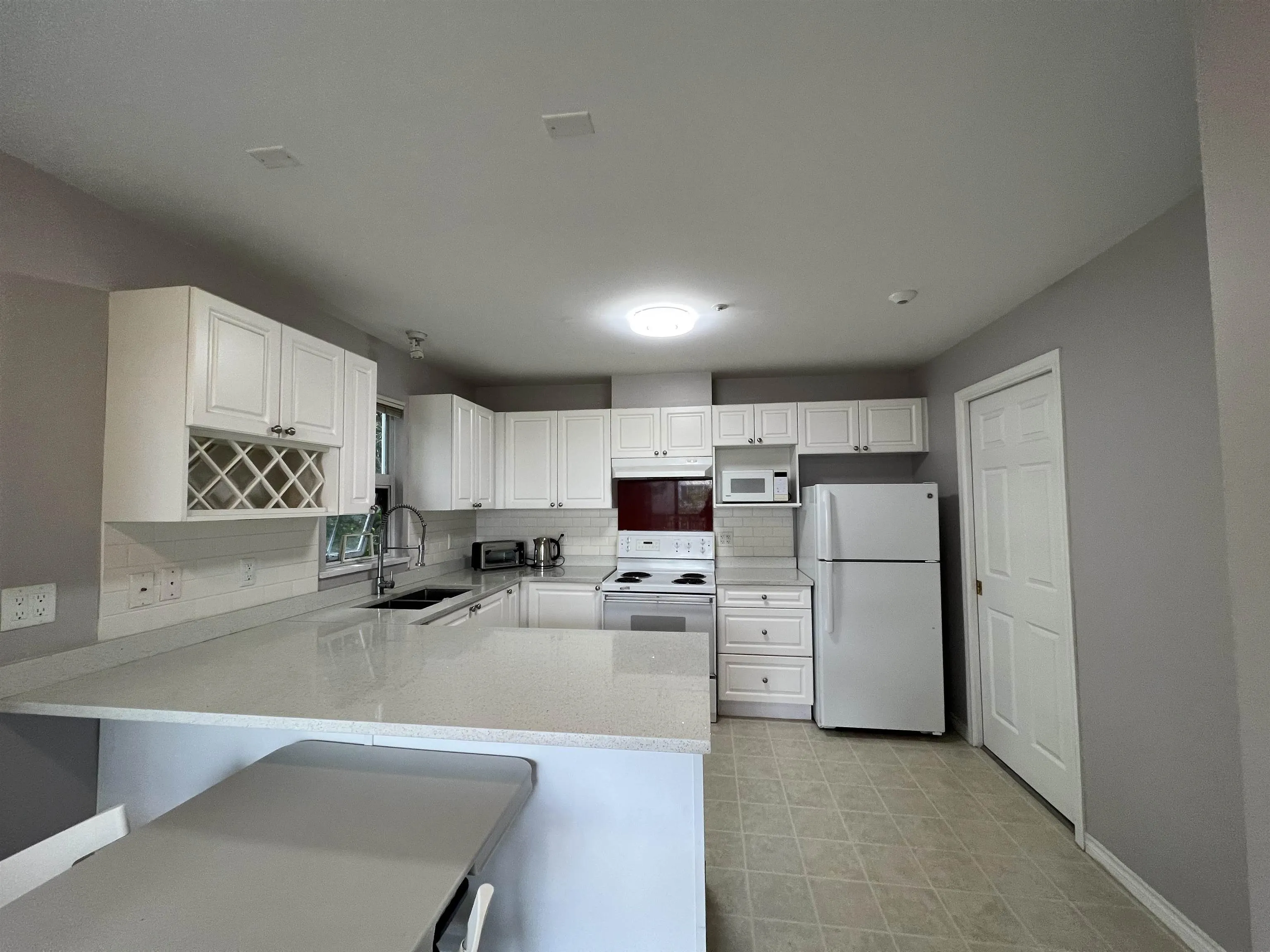 330 2980 Princess Crescent