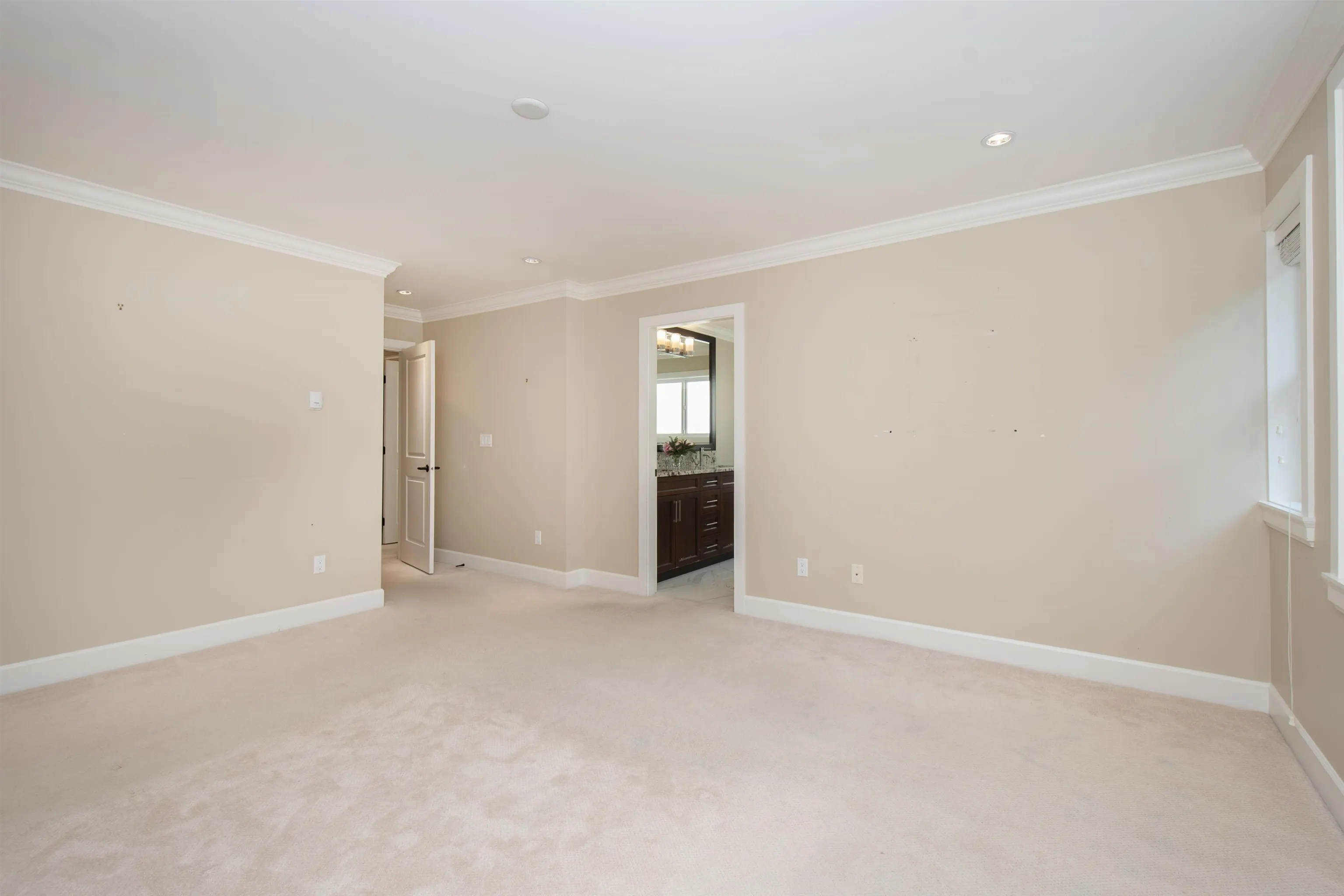 3790 Hoskins Road