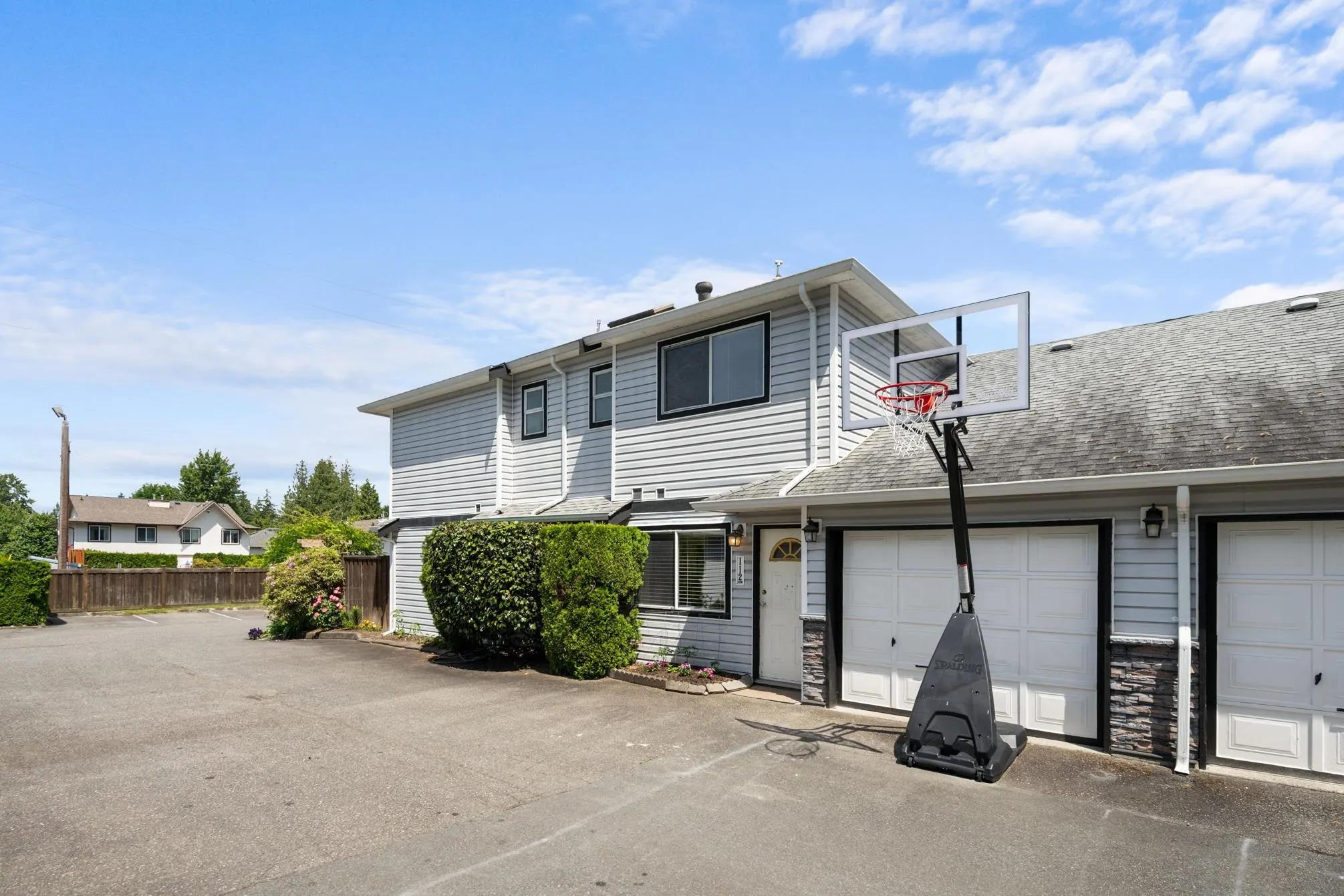 112 9507 208 Street