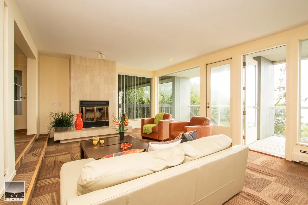 5215 (Basement) Gulf Place