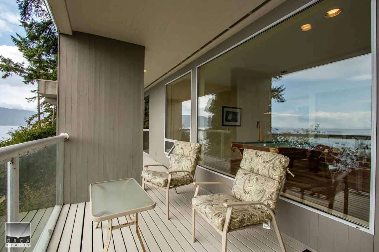 5215 (Basement) Gulf Place