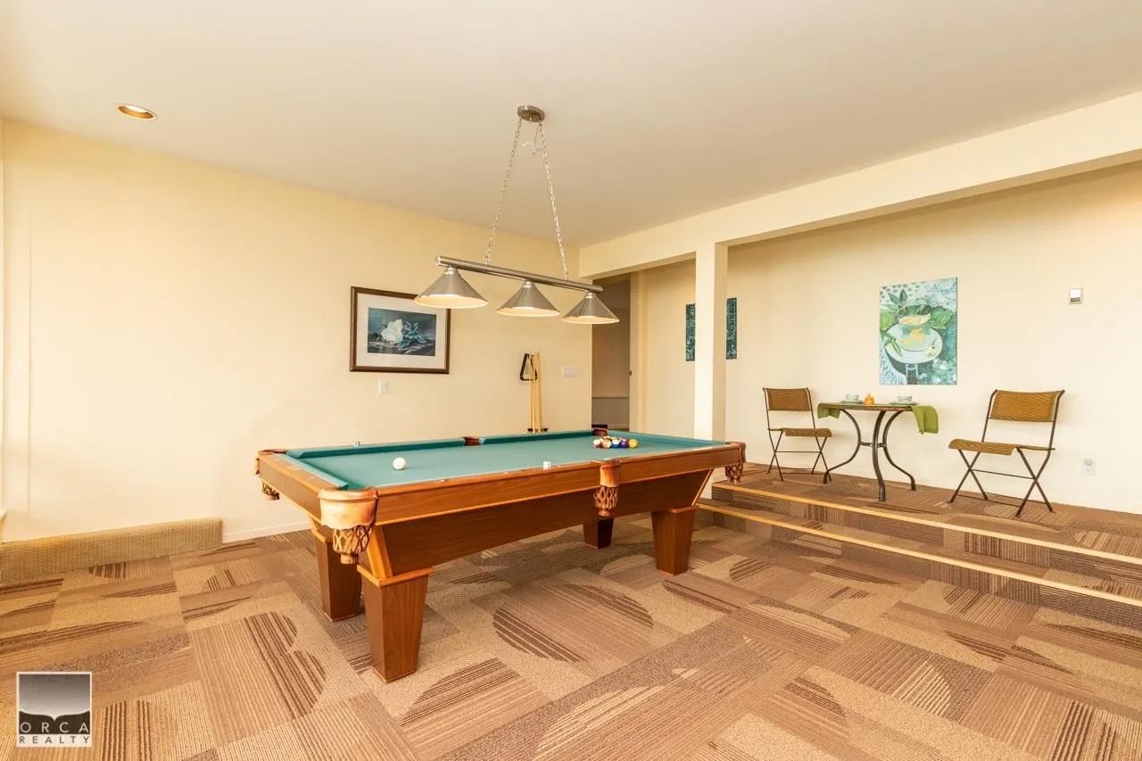 5215 (Basement) Gulf Place