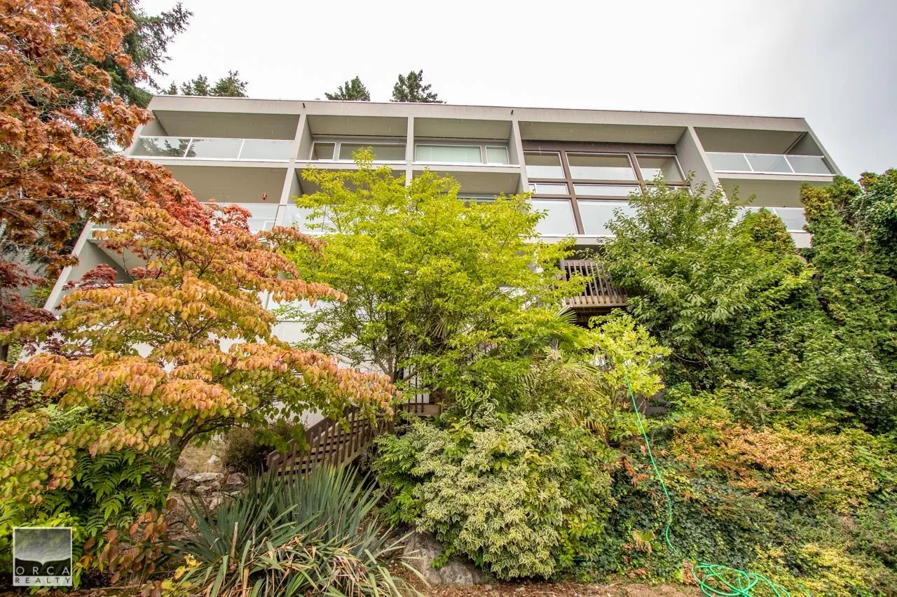 5215 (Basement) Gulf Place
