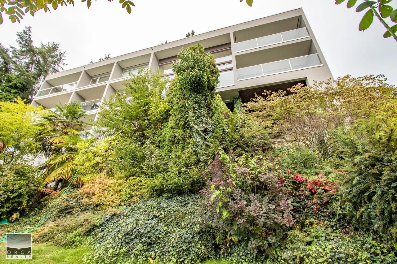 5215 (Basement) Gulf Place