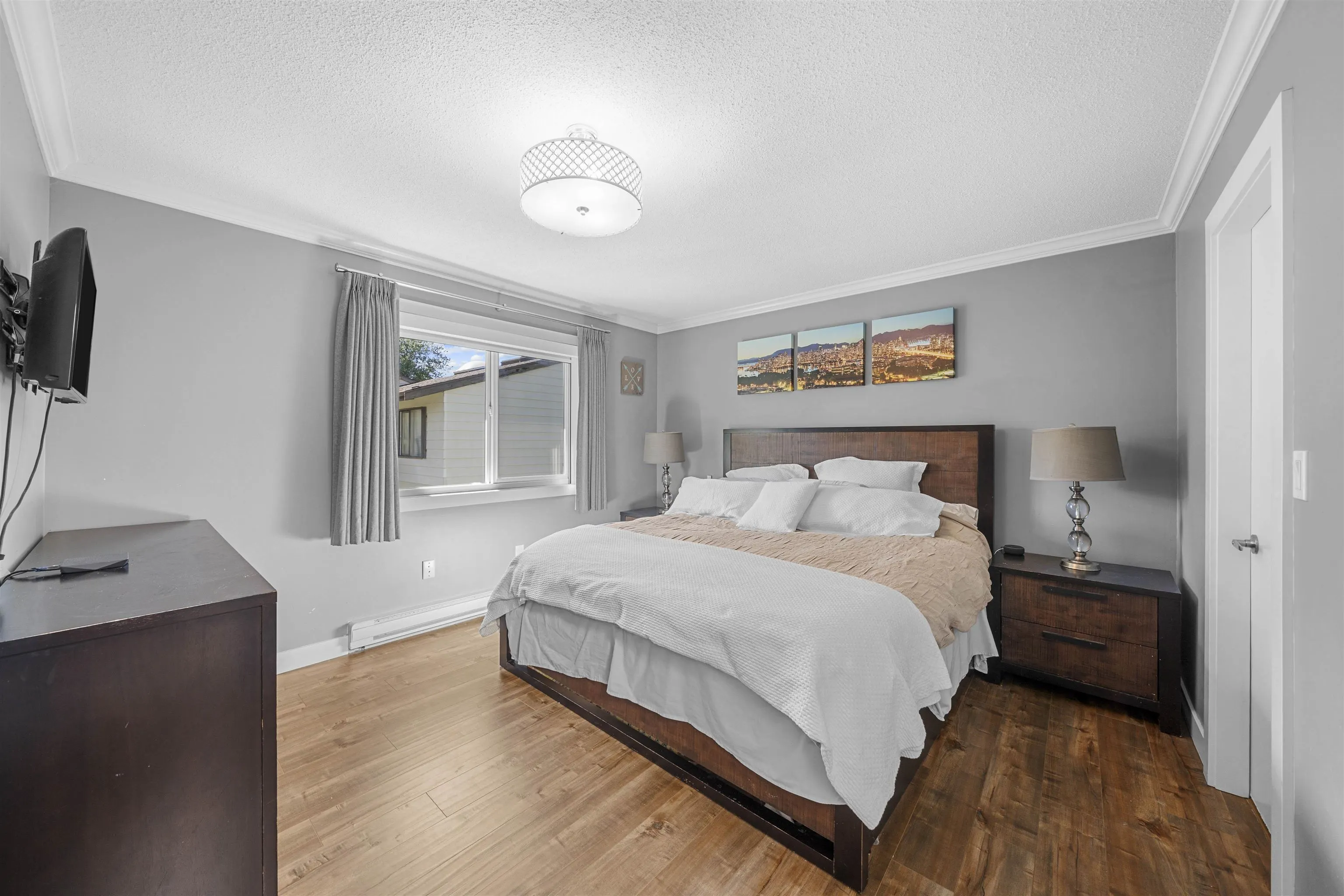 4800 Trimaran Drive