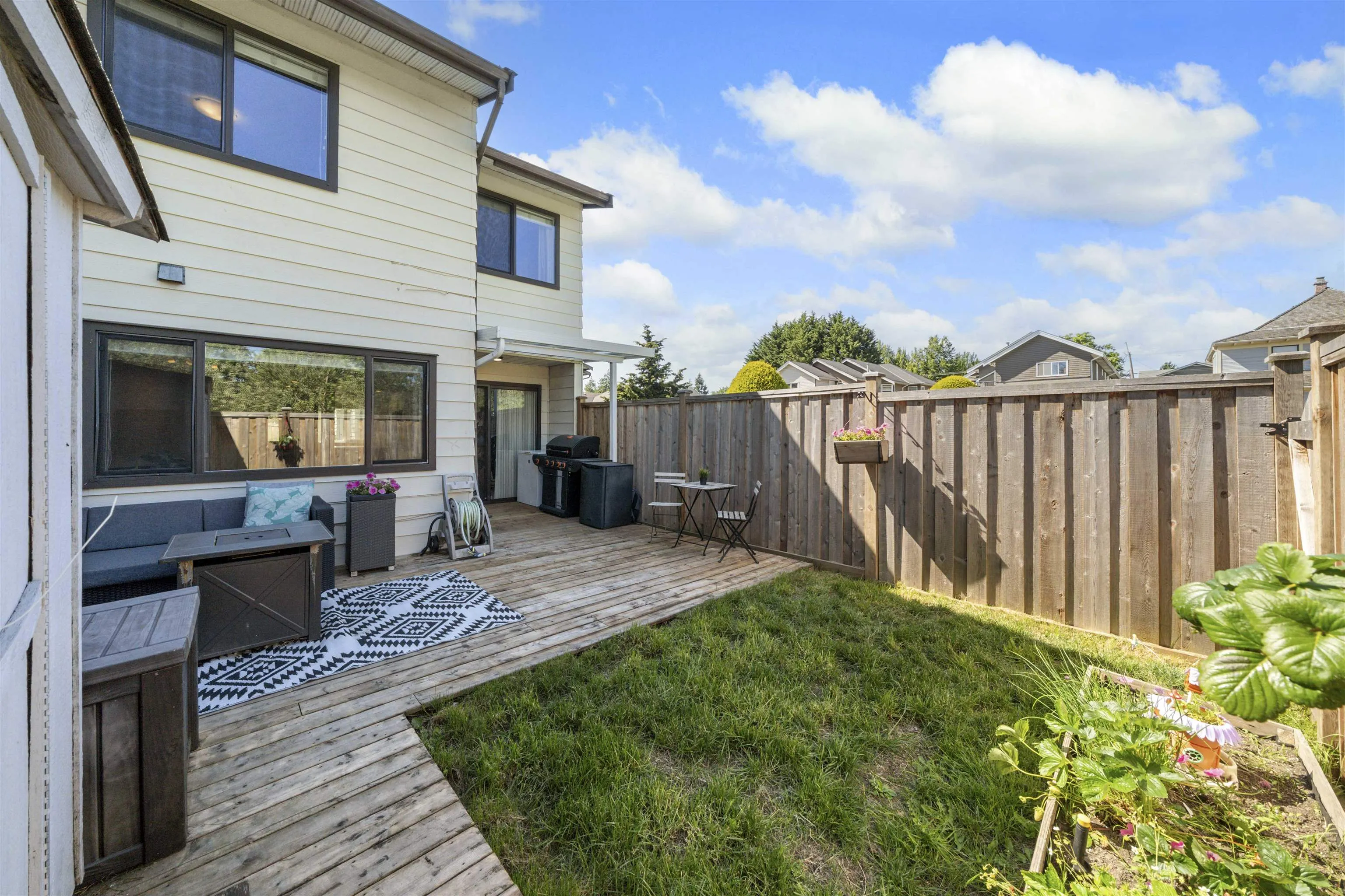 4800 Trimaran Drive