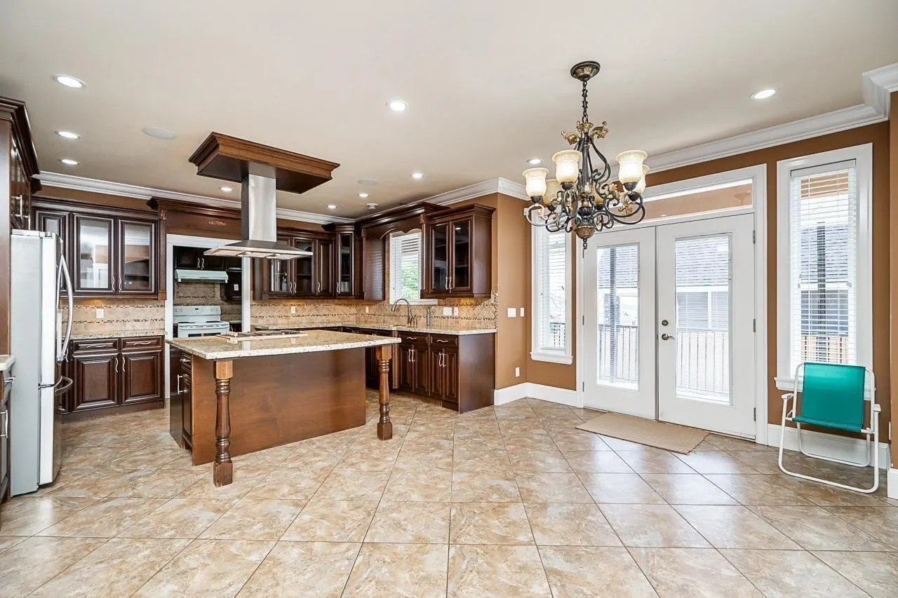 31018 Upper Maclure Road