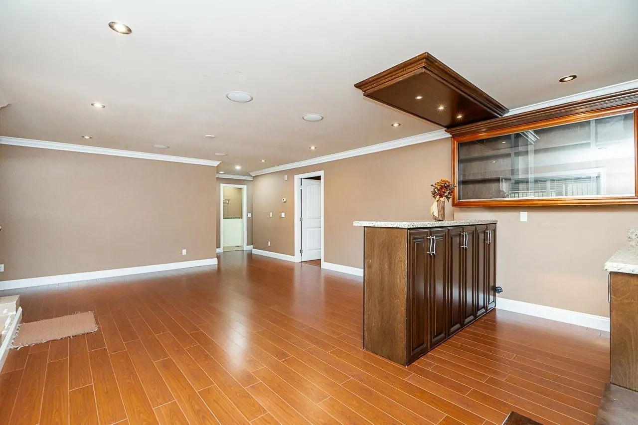 31018 Upper Maclure Road