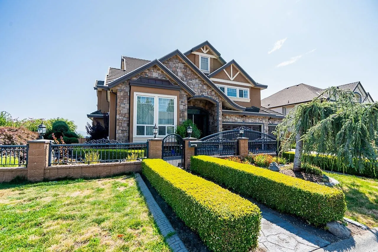 31018 Upper Maclure Road