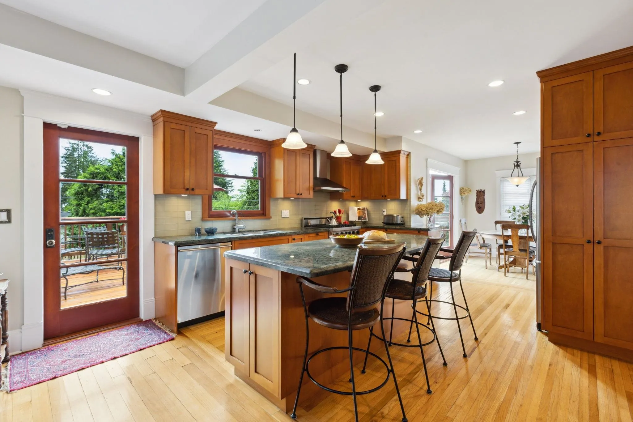 349 E 24th Street