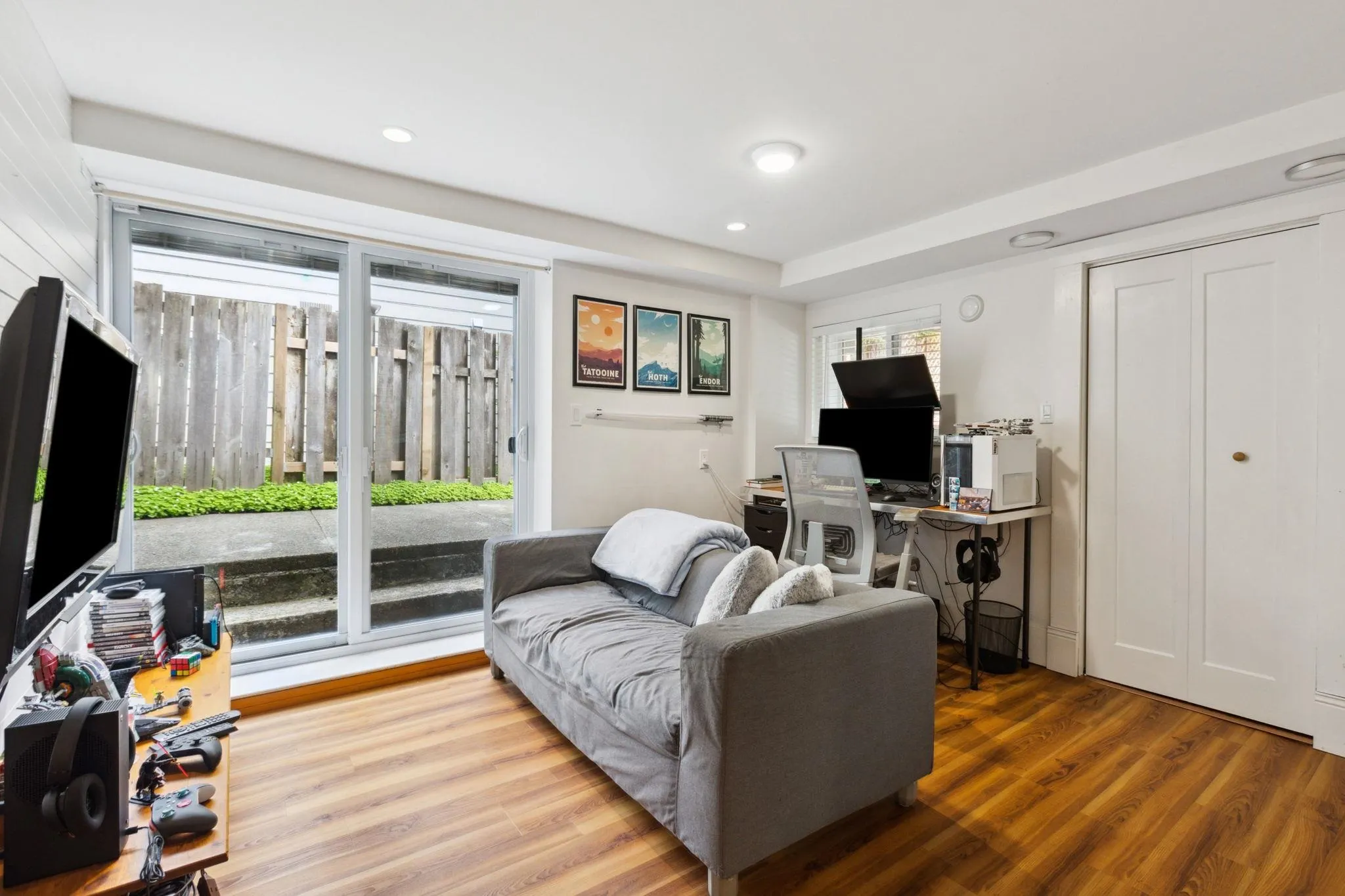 349 E 24th Street