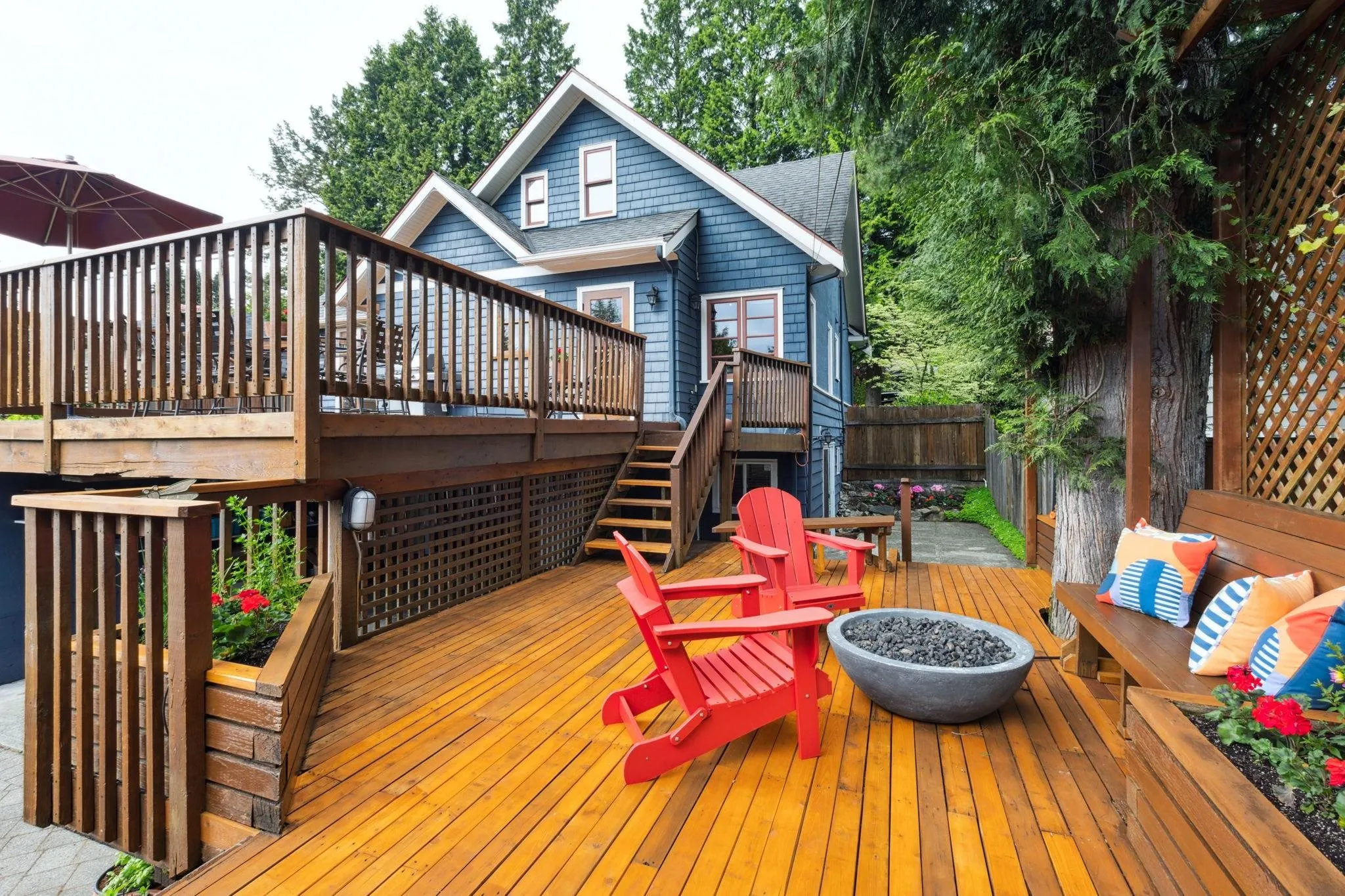 349 E 24th Street