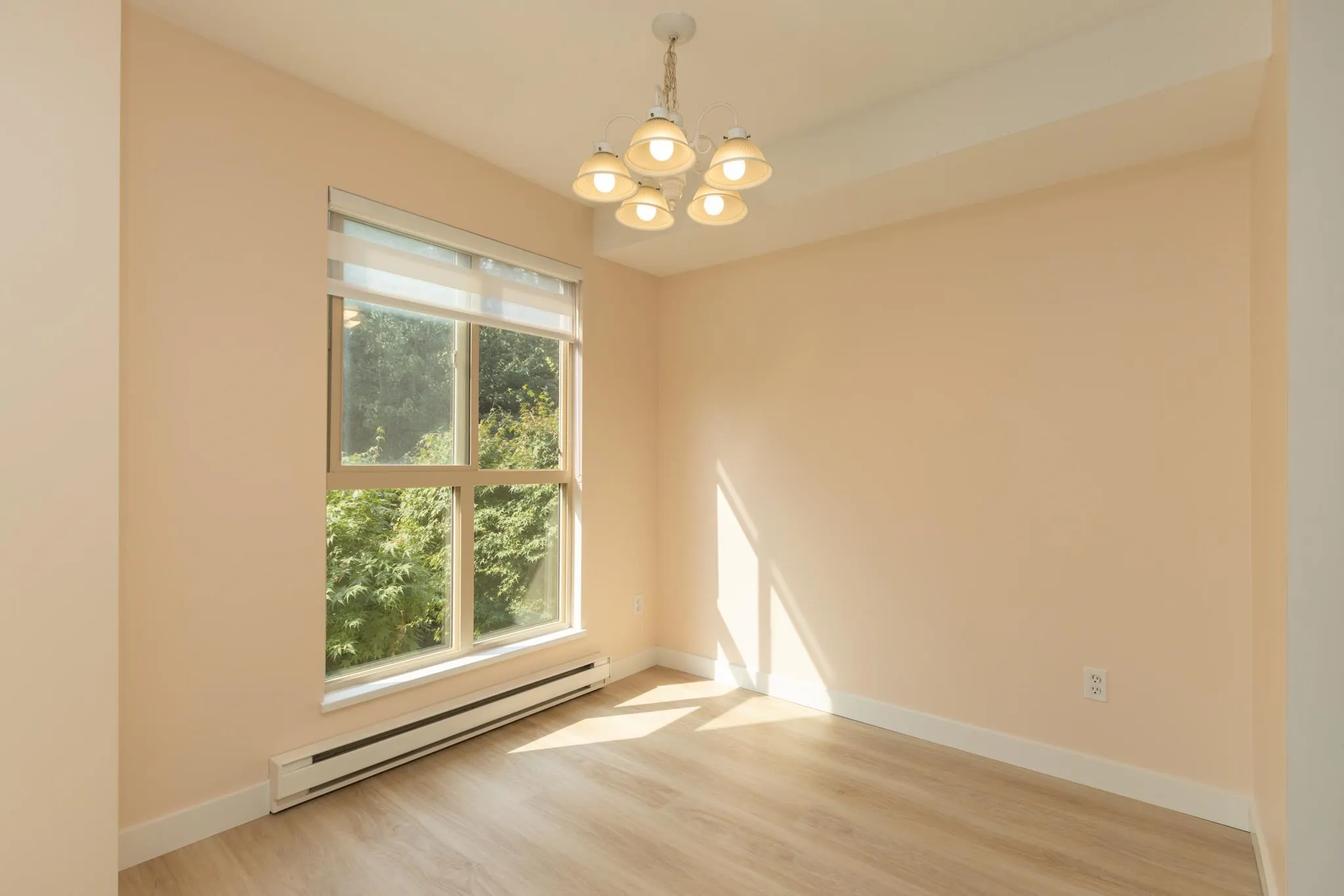 201 13780 76 Avenue