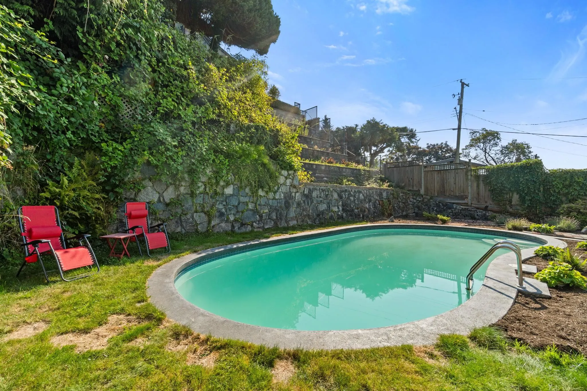 442 Monteray Avenue