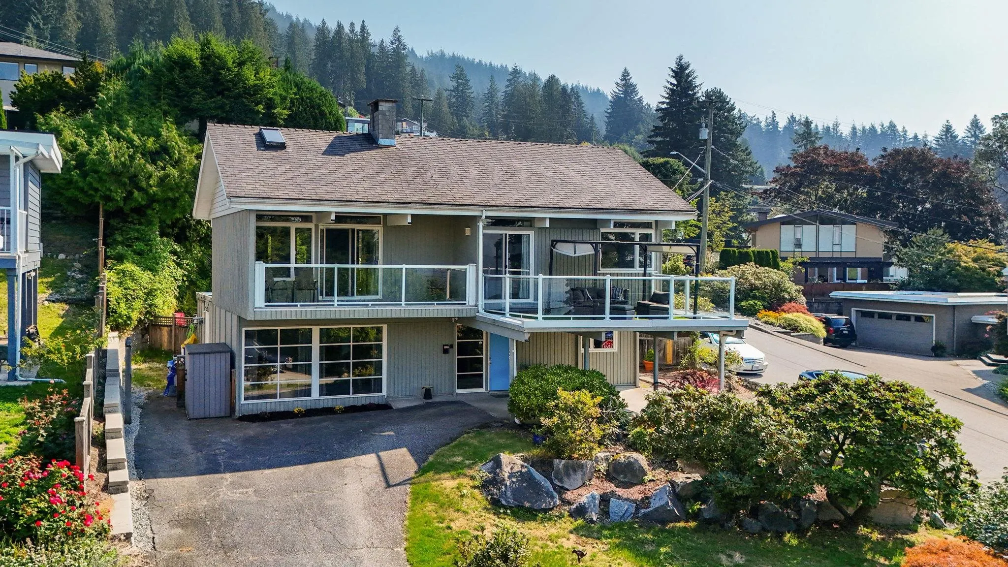 442 Monteray Avenue